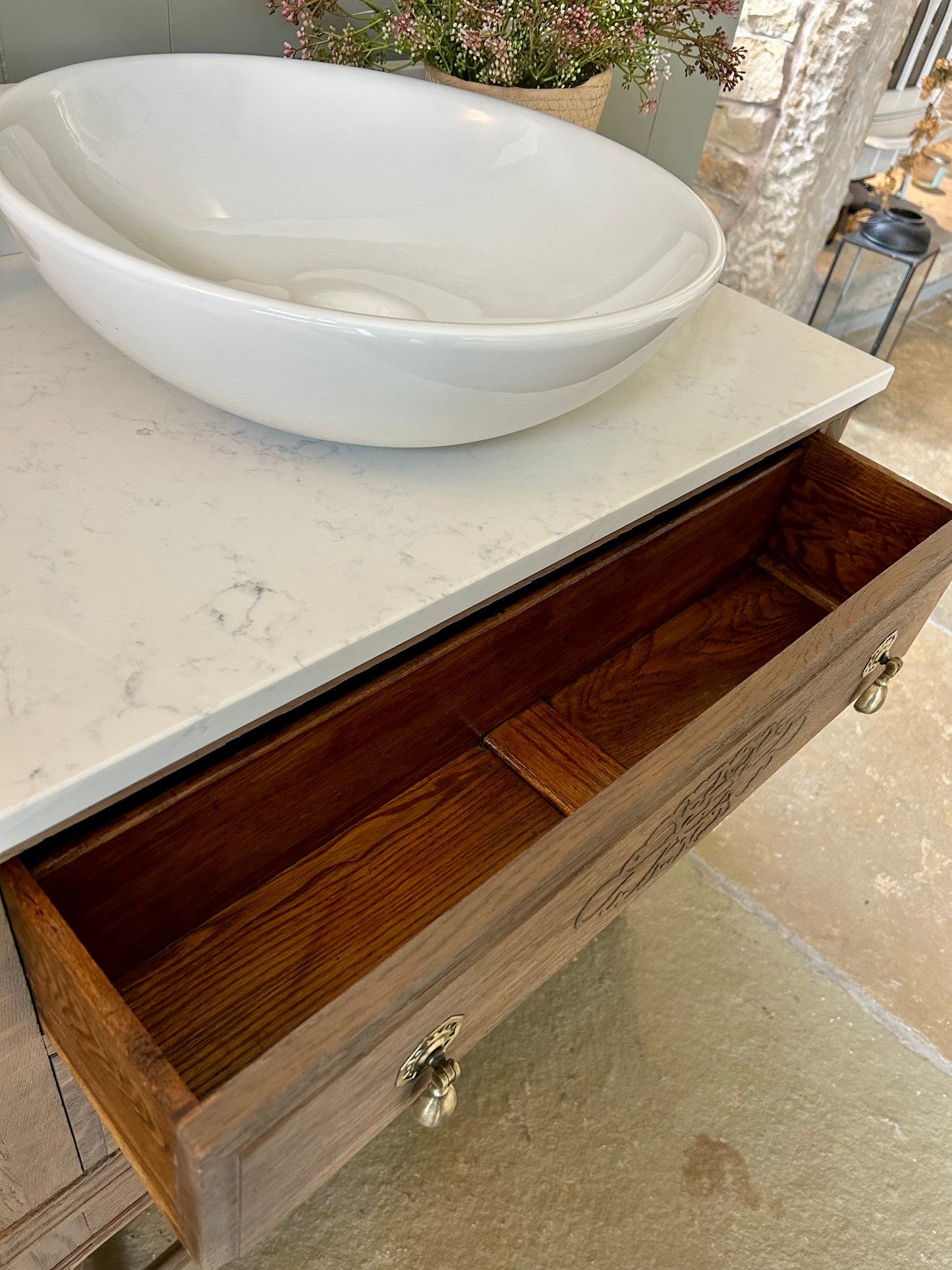 Single Oak Vintage Vanity Sink (77cm wide) finished in a Mid Oak