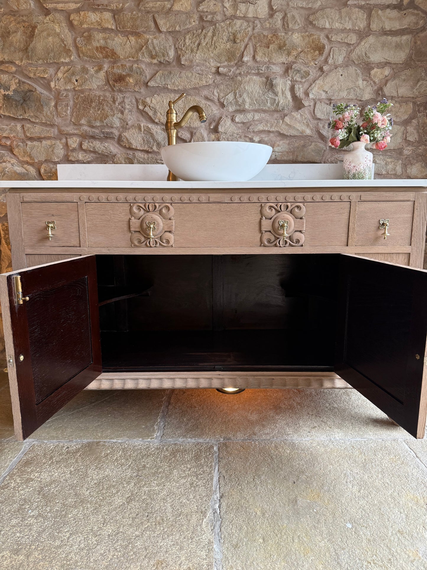 Vintage Solid Oak Vanity Sink, Carrara Quartz top, Upstand and basin. (134cm wide)
