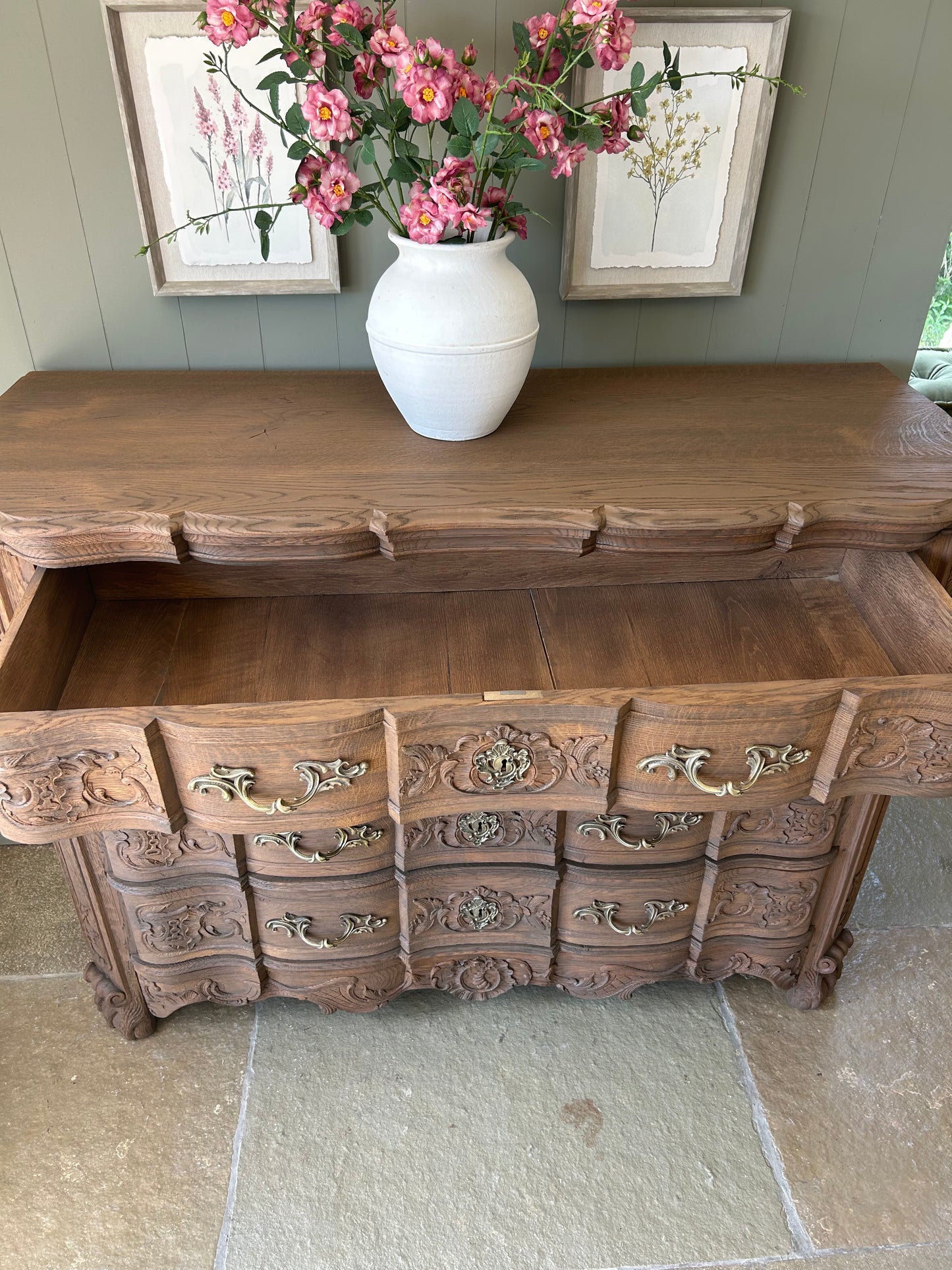 Large Antique French (c1890) Chest of Drawers, solid oak finished in a warm mid oak.