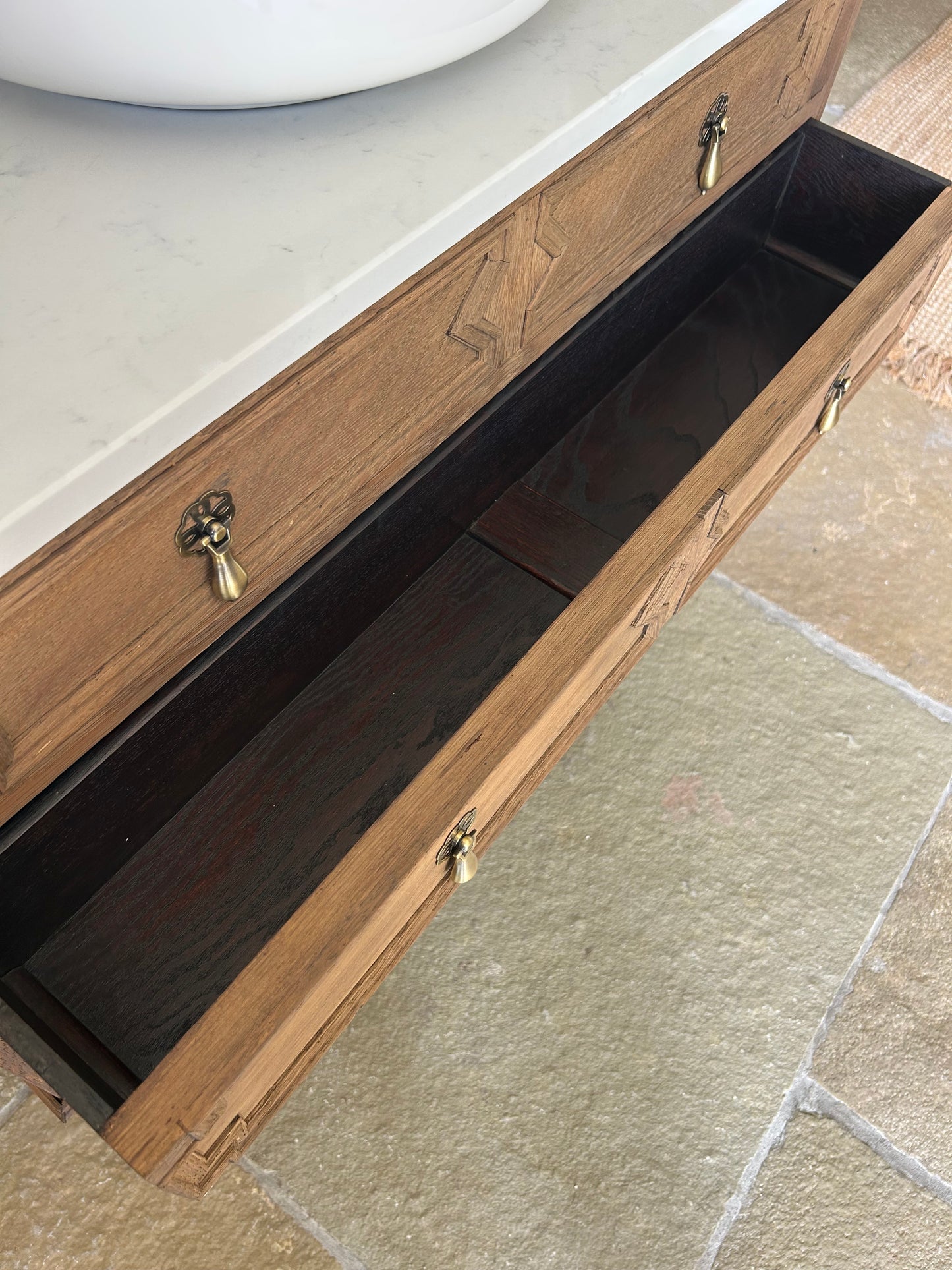 Vintage Single Oak vanity Unit, Carrara Quartz top, Upstand and counter top basin (93cm wide)