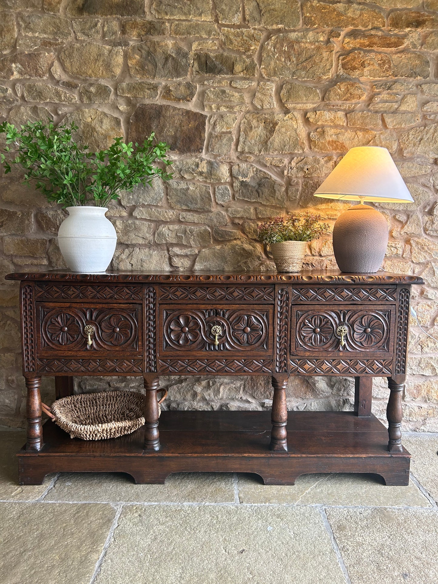 1700s Antique Solid Oak Console Table sideboard with beautiful hand carved detailing.