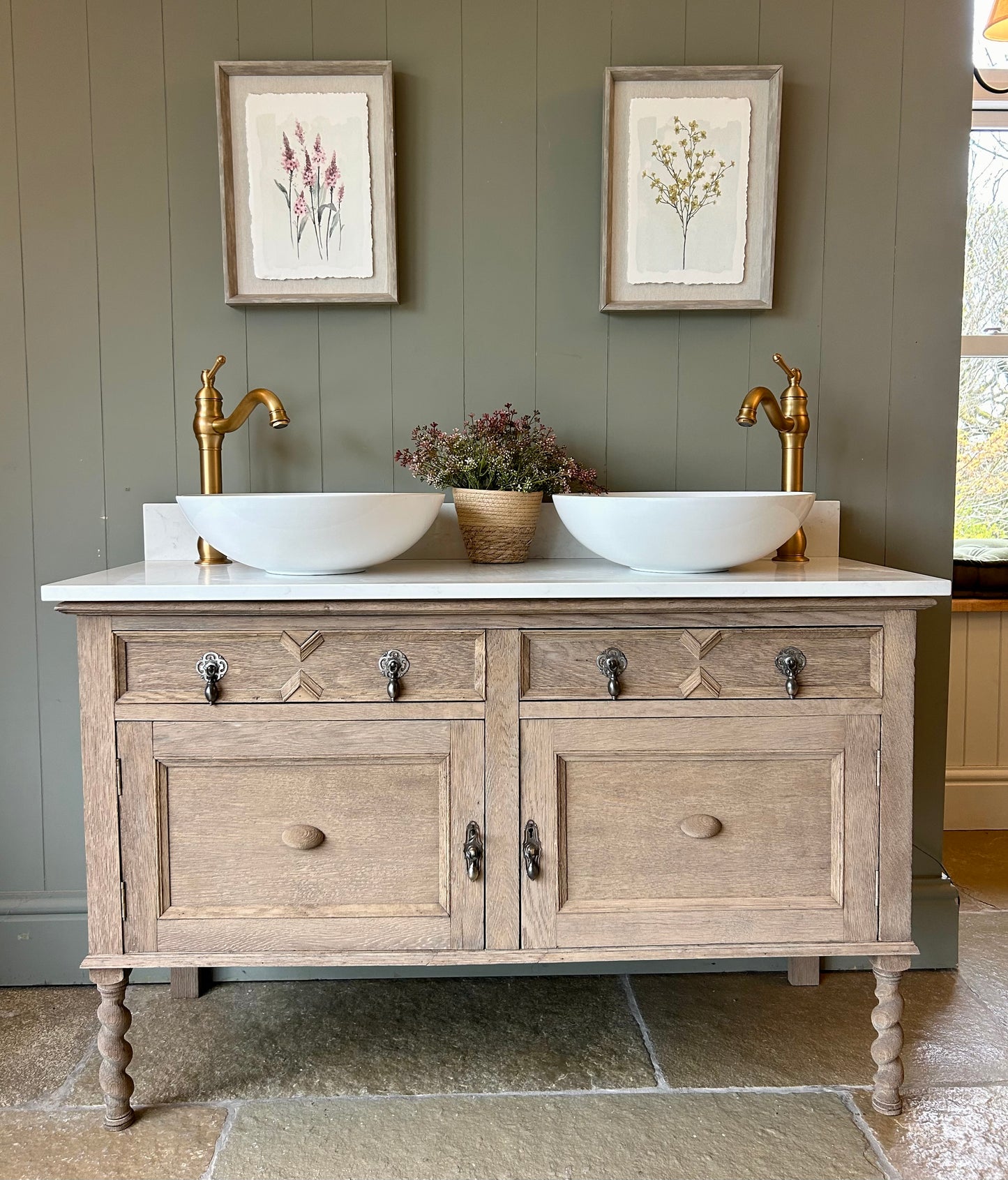 Rustic Weathered Oak Double Vanity Sink, quartz top, Upstand and two basins. (123cm wide)
