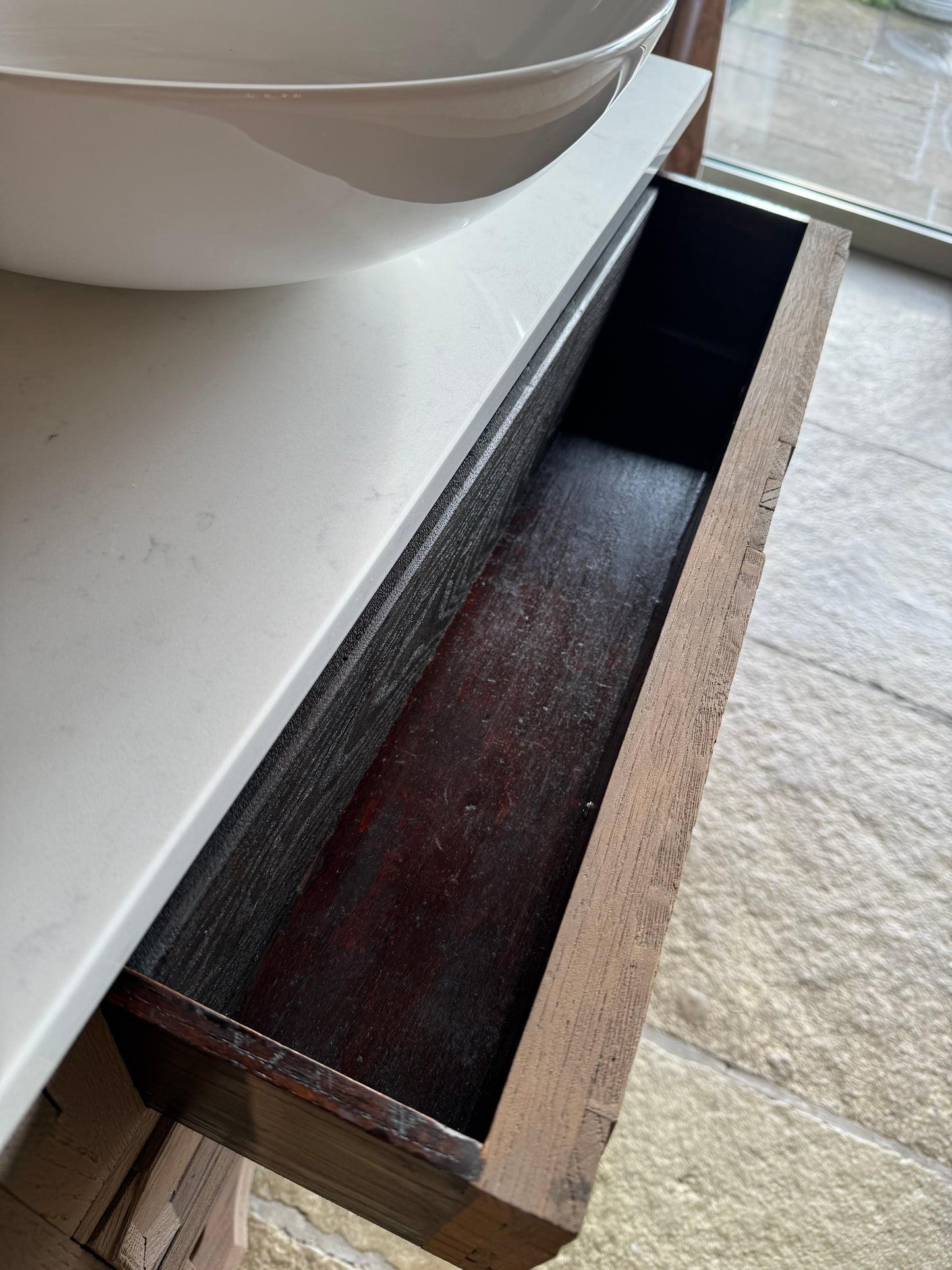 Light oak Vintage Vanity Sink, Quartz top, Upstand and basin (77cm wide)