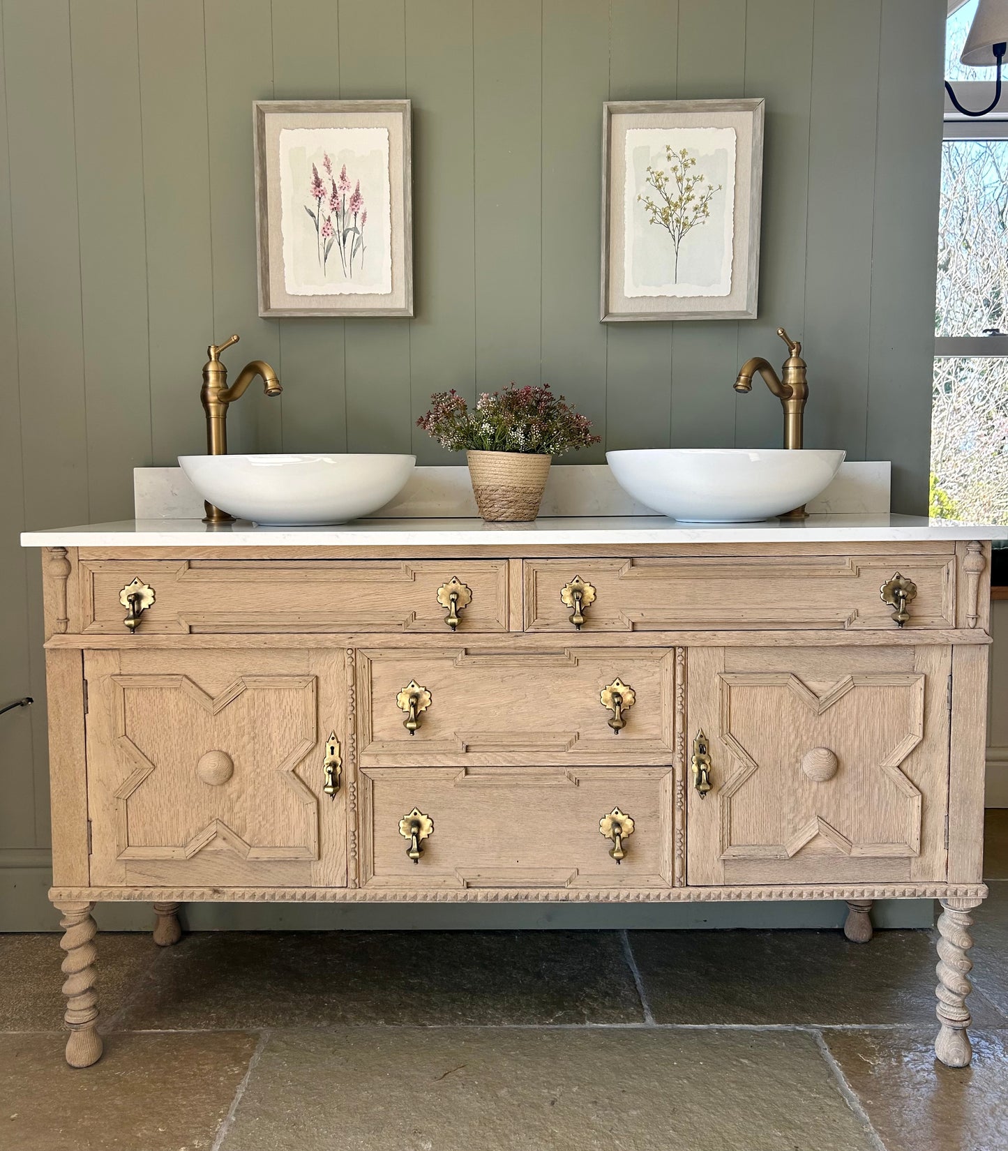 Vintage Oak Double vanity sink (147cm wide) quartz top, Upstand and basins