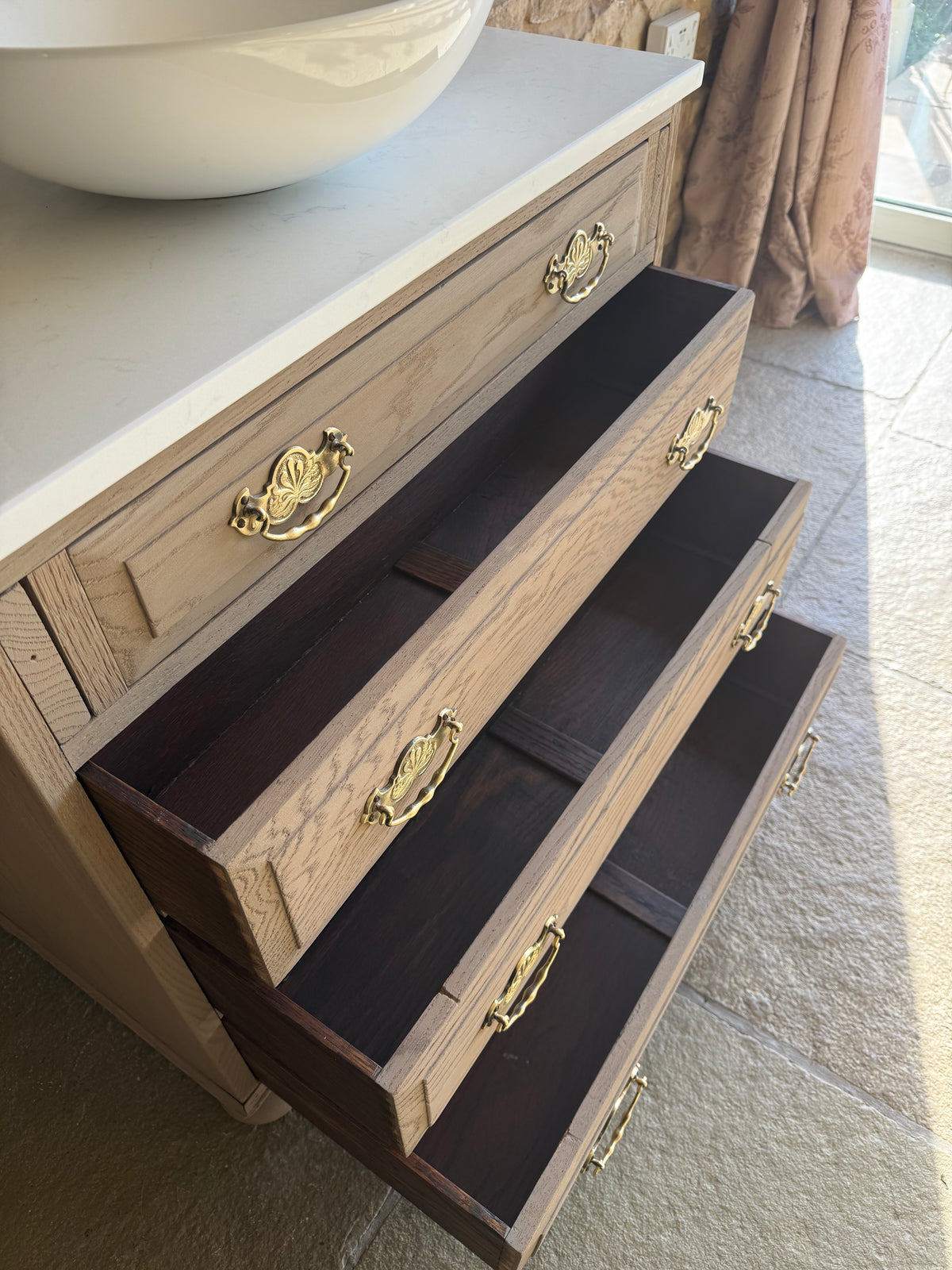 Single Vintage Oak Vanity Unit, Quartz Top, Upstand and Basins (78cm wide)