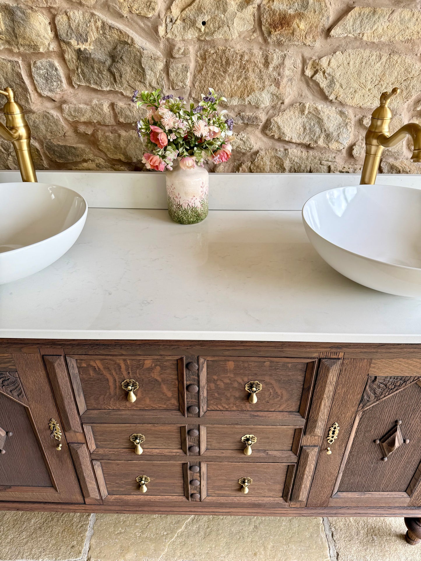 Classic Dark Oak Double Vanity Sink Unit, Quartz Top, Upstand and Two Basins (138cm wide)