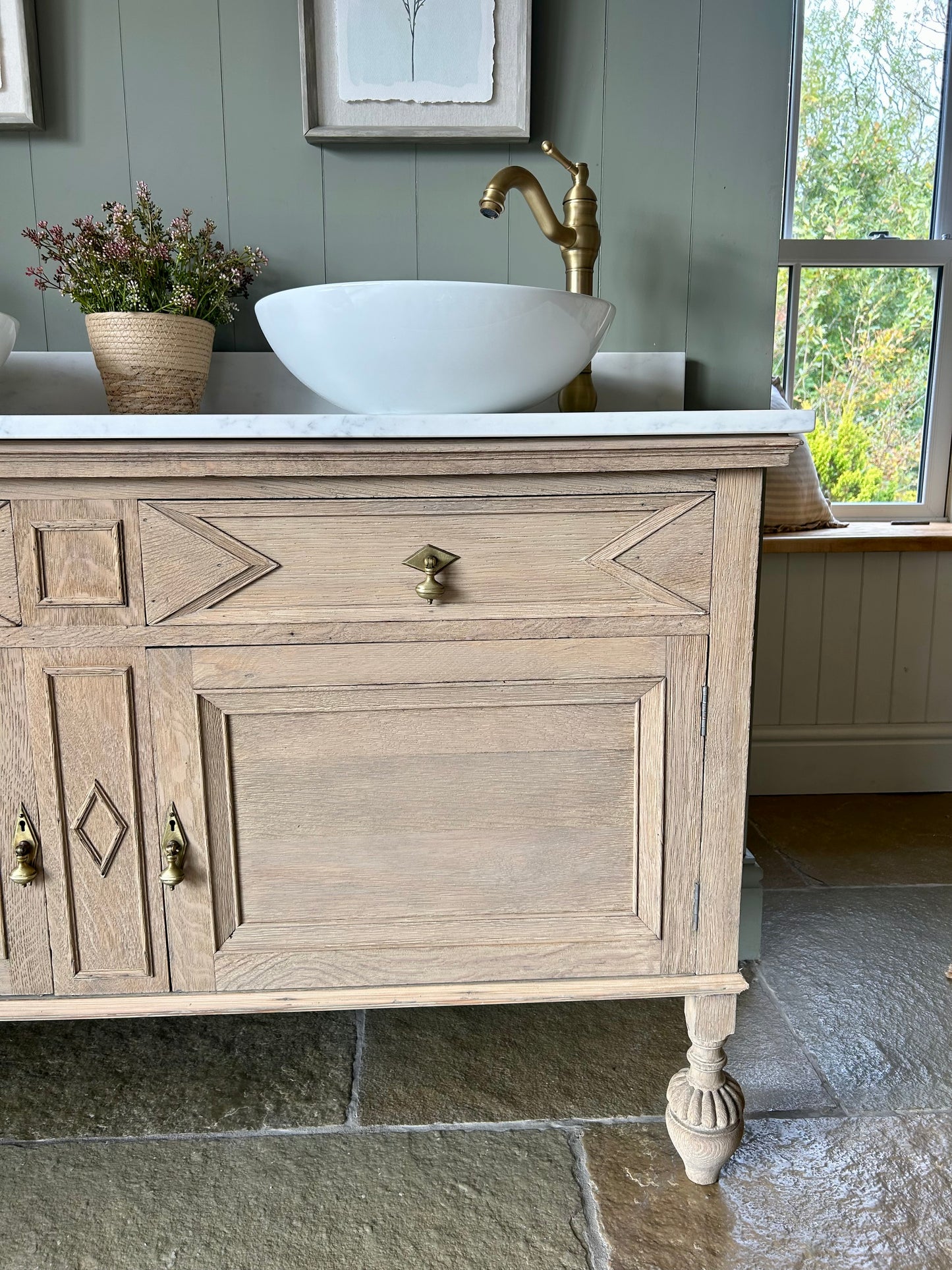 Large Quartz/Marble Rustic Solid Oak Vanity Sink finished in a light Weathered Oak (140cm wide)