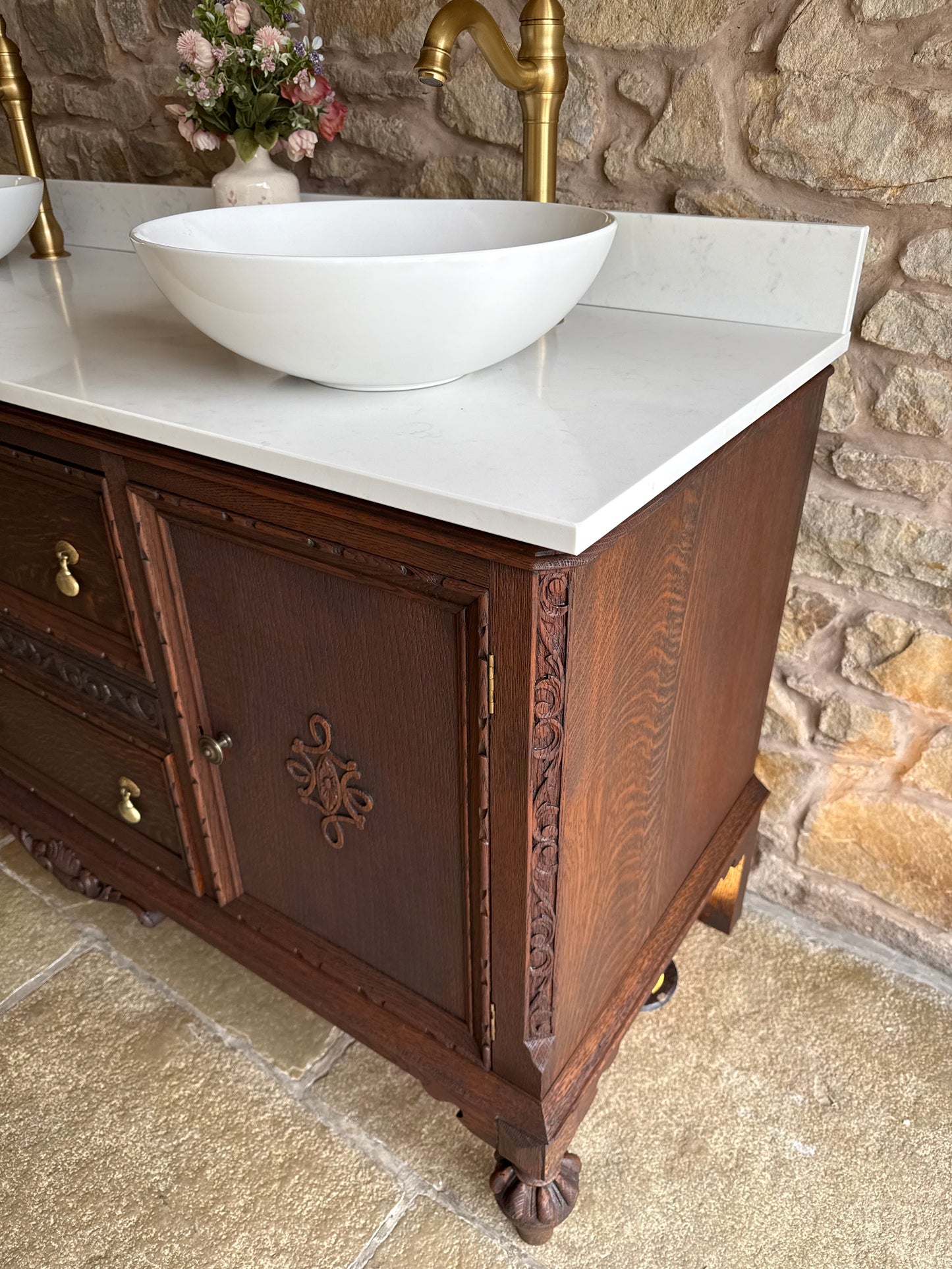 Beautiful Carved Oak Double Vanity Sink, Quartz Top, Upstand and two basins. (150.5cm)