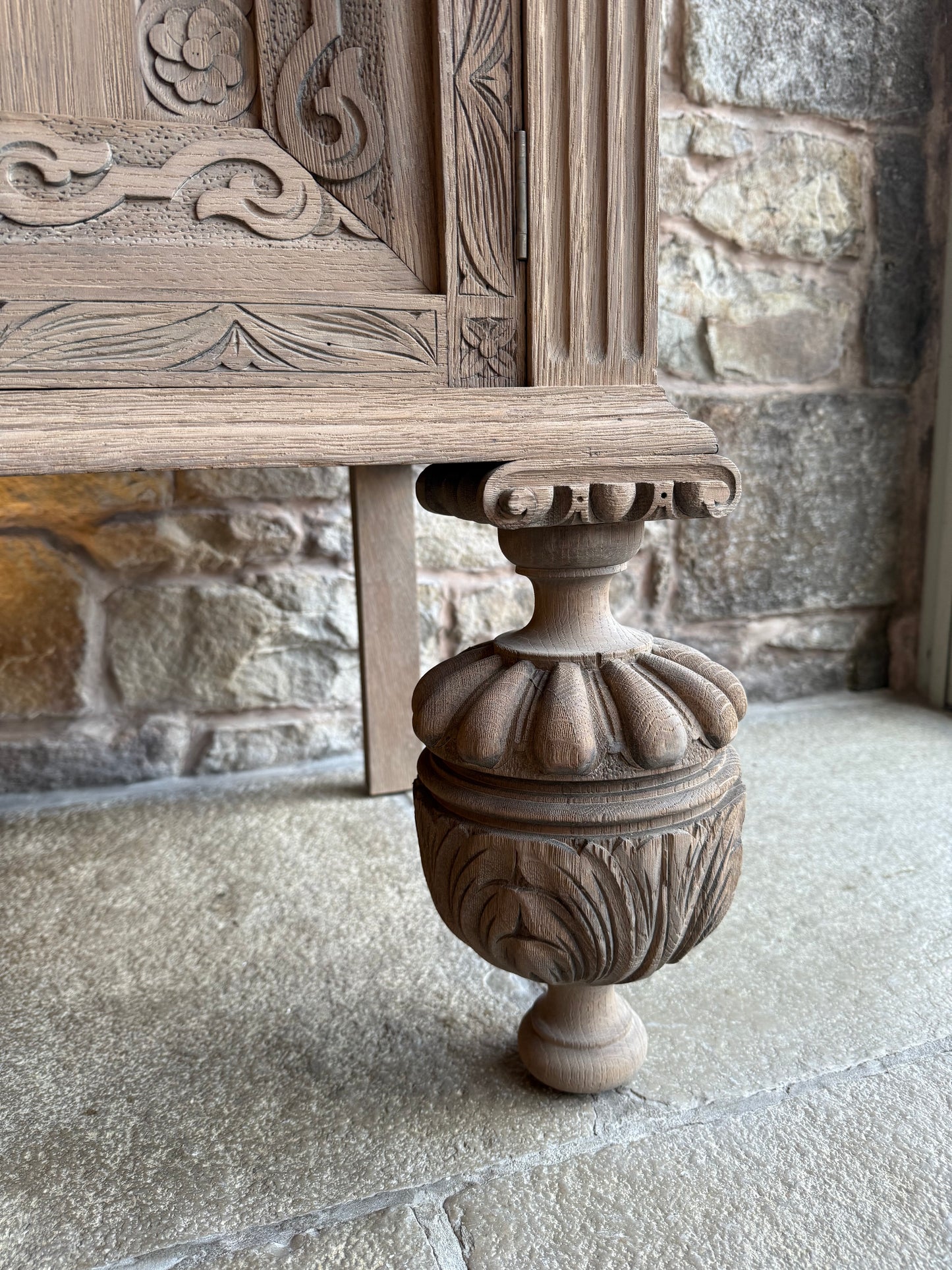 Antique Ornate Solid Oak large, double vanity Sink, Carrara Quartz top, Upstand and two basins. (185cm wide)
