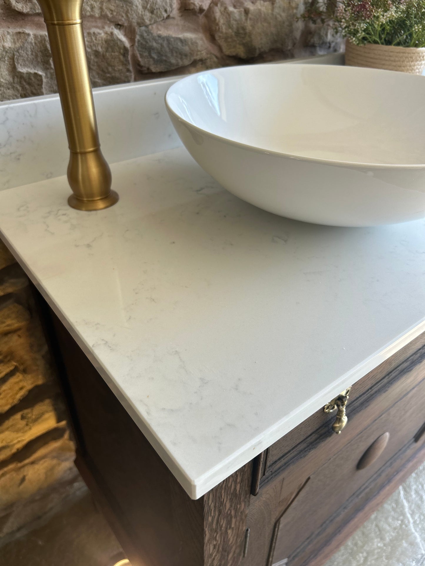 Vintage Double Vanity Sink in Classic Dark Oak, quartz top, Upstand and two basins. (139cm wide)