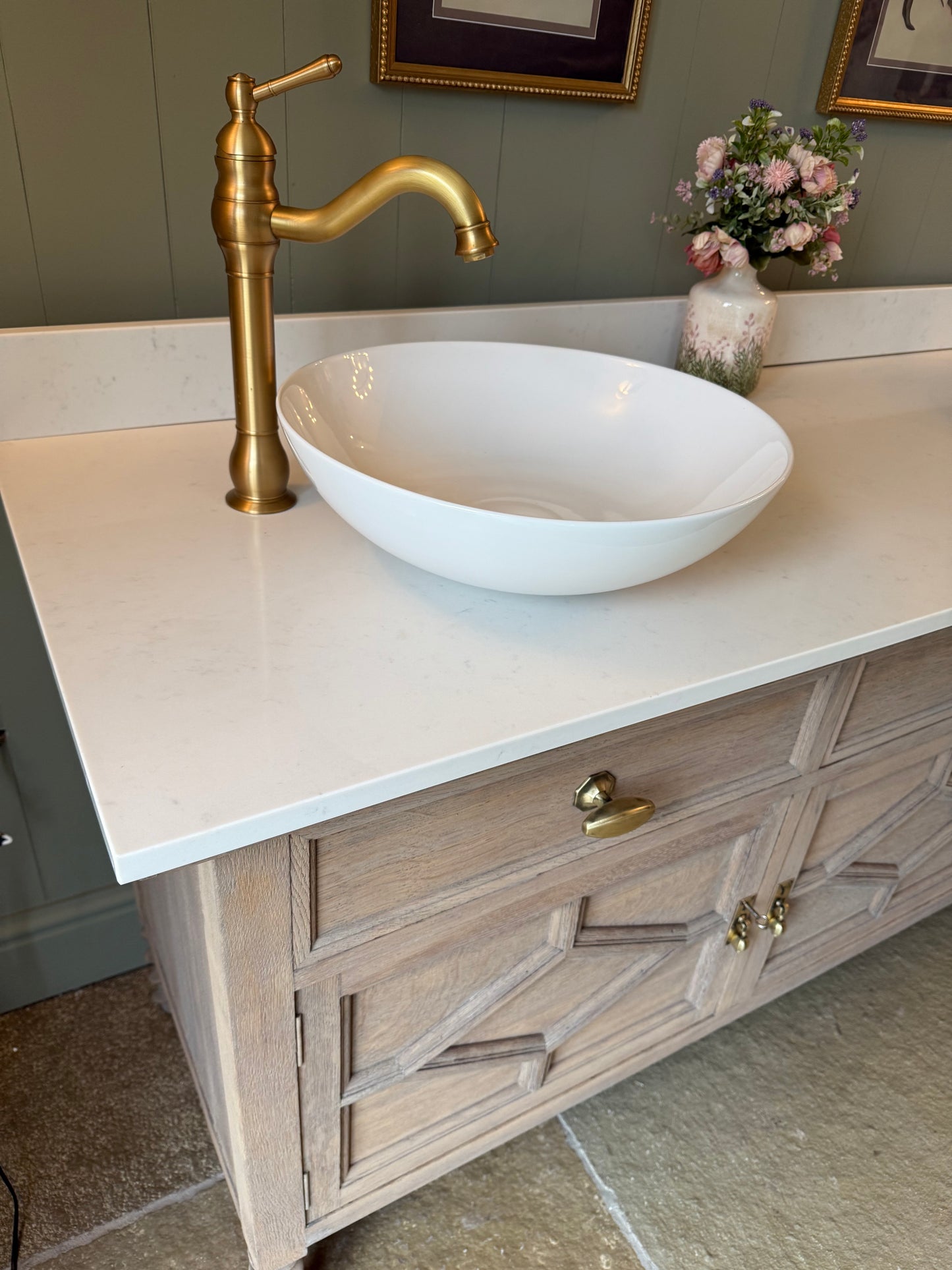 Extra Large Vintage Double Vanity Sink, Carrara Quartz top, Upstand and two basins. Solid Light Oak. (185cm wide)