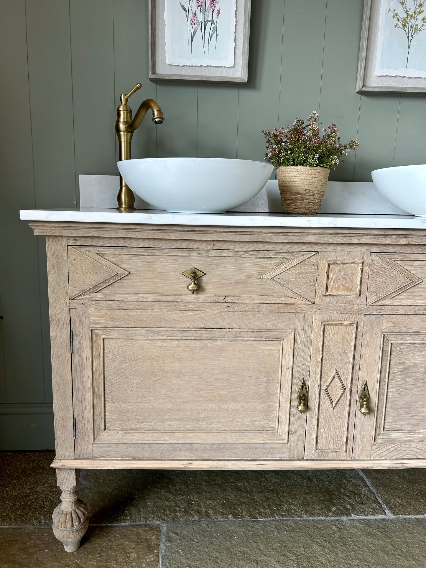 Large Quartz/Marble Rustic Solid Oak Vanity Sink finished in a light Weathered Oak (140cm wide)