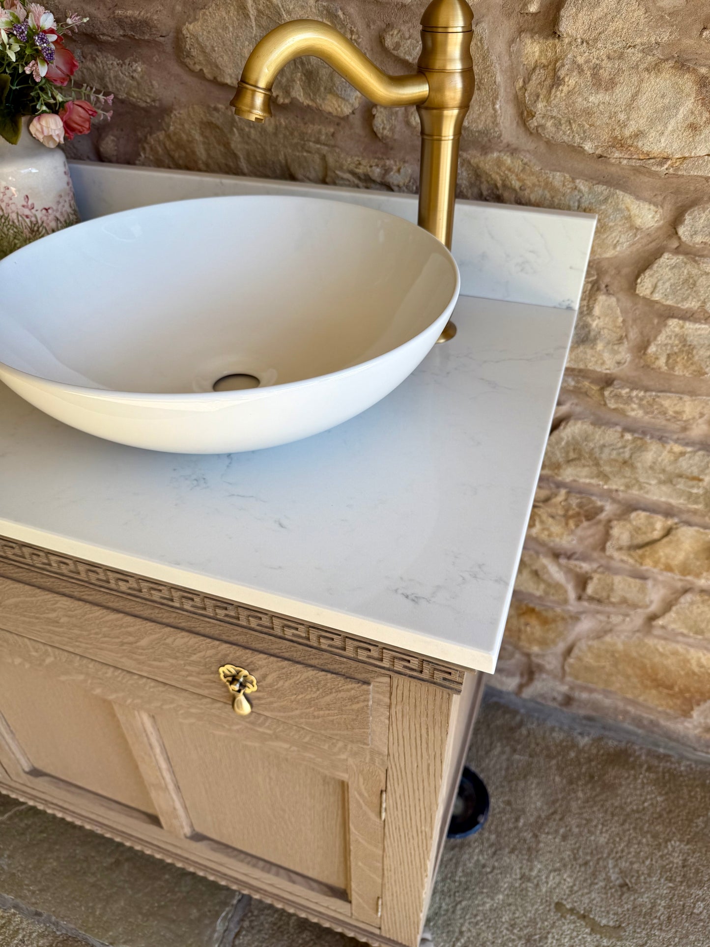 Vintage Double Oak Vanity Sink, Carrara Quartz top, Upstand and two basins. (138.5cm wide)
