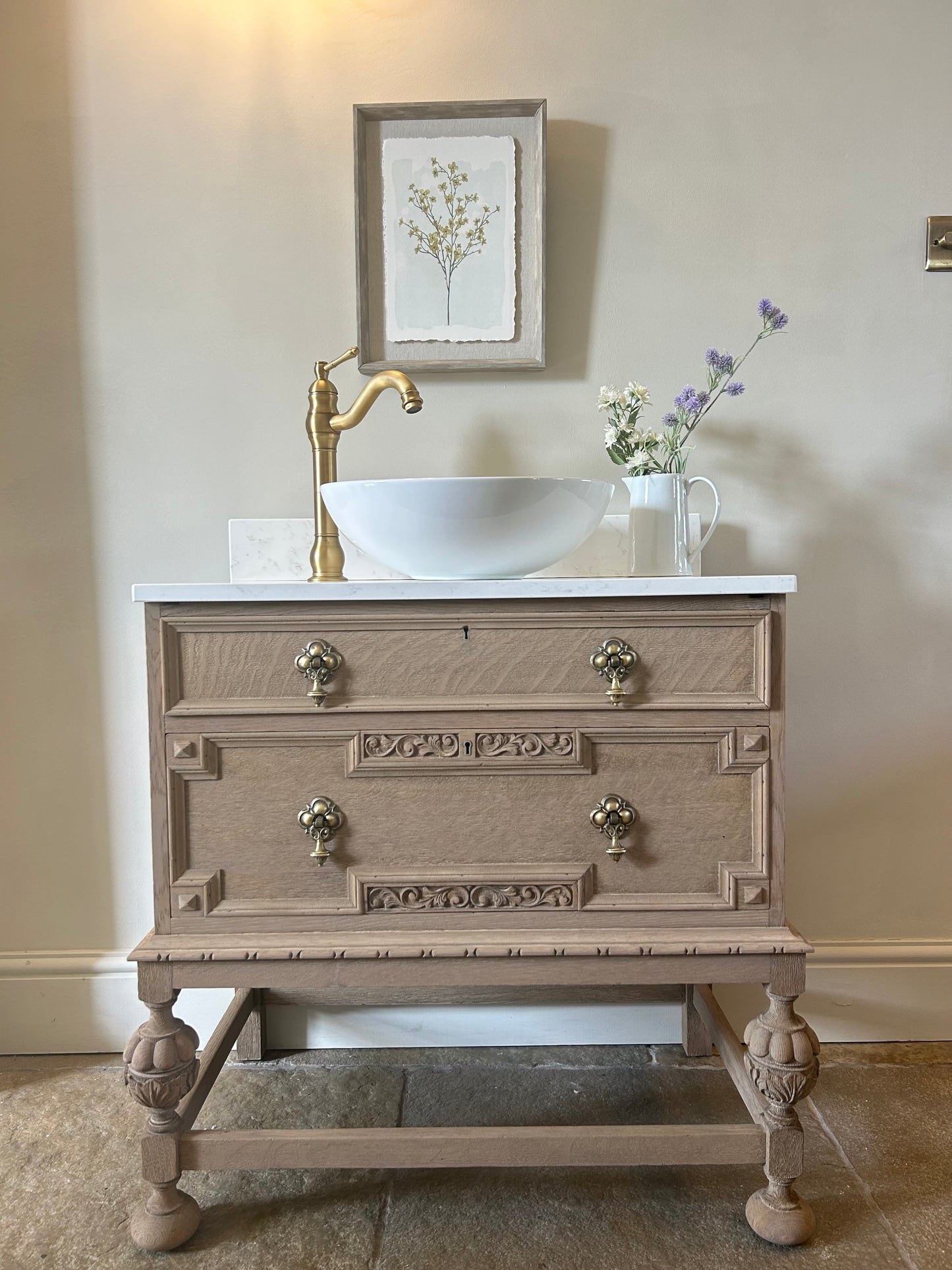 Solid Oak Vaintage Vanity unit with Quartz/Marble top and Upstand. (82cm wide)