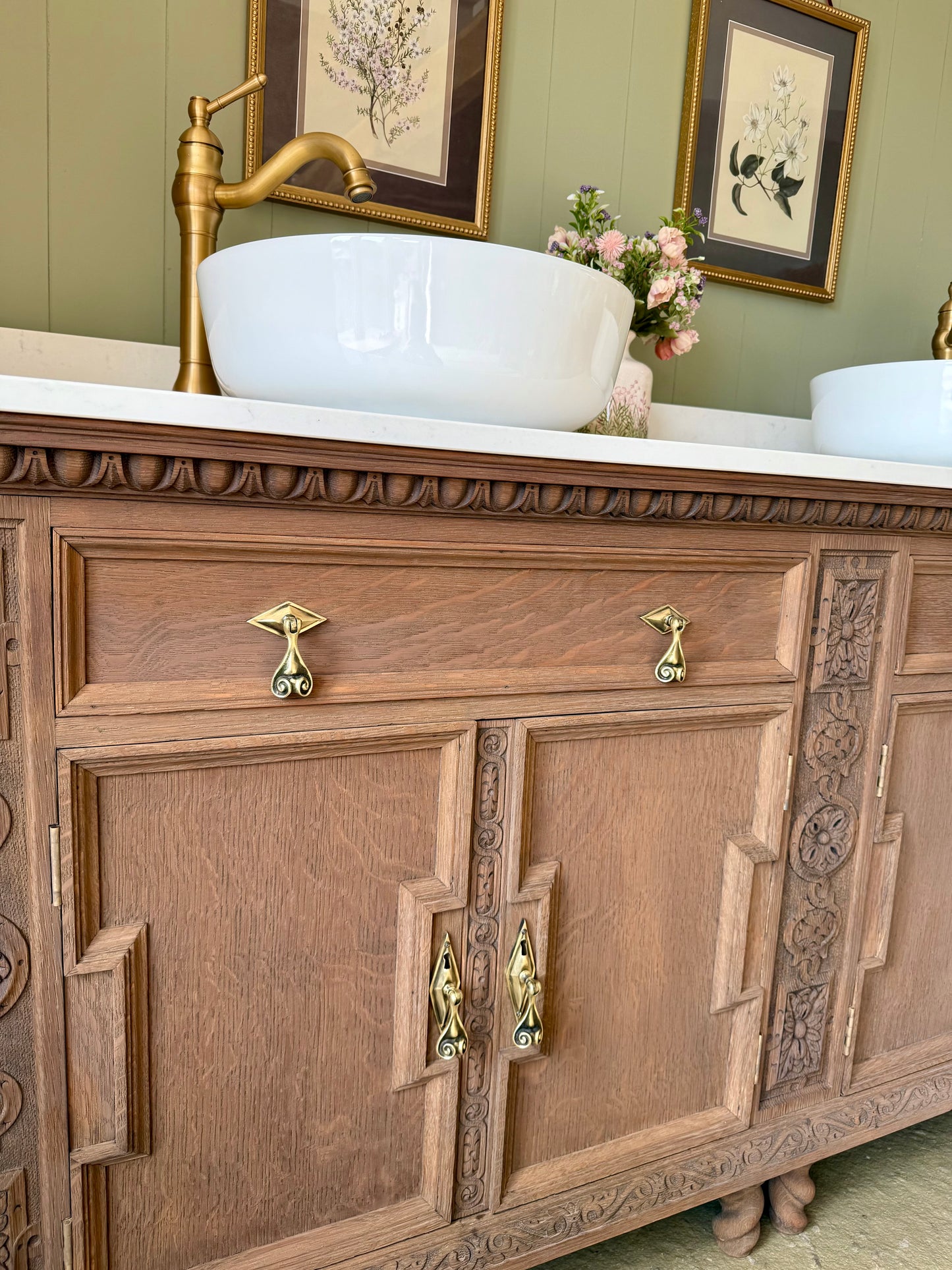 Large Mid Solid Oak Double Vanity Sink, Quartz top, Upstand and two basins. ( 185cm wide)
