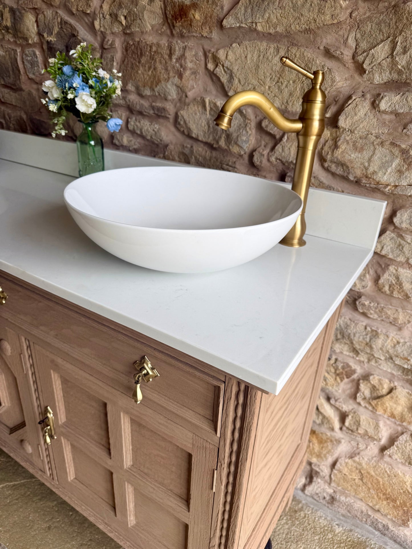 Large Vintage Oak Double Vanity Sink, Quartz Top, Upstand and two basins. (155cm wide)