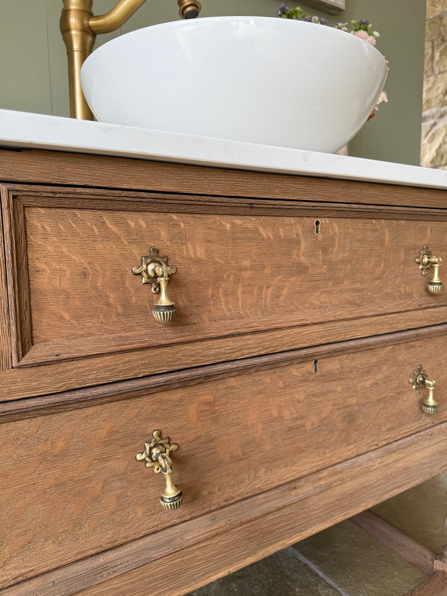 Antique Solid Oak Single Vanity Sink, Carrara Quartz top, Upstand and basin. (77cm wide)