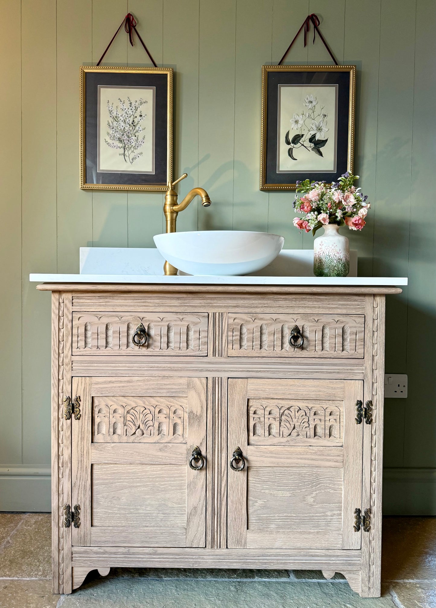 Vintage Light Oak Vanity Sink Unit, Carrara Quartz top, Upstand and Basin (98cm wide)