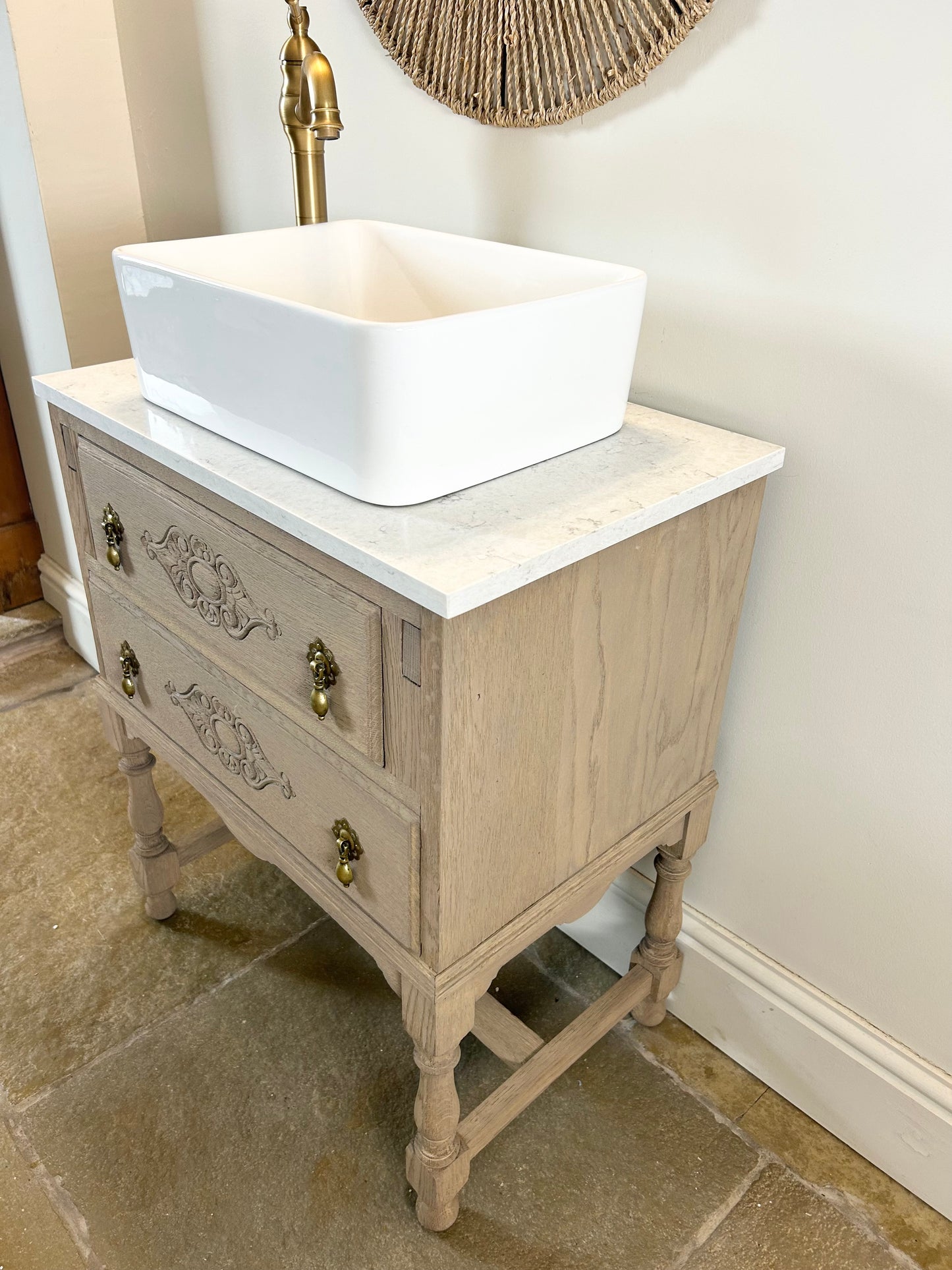 Small Quartz Top Oak Vintage Sink