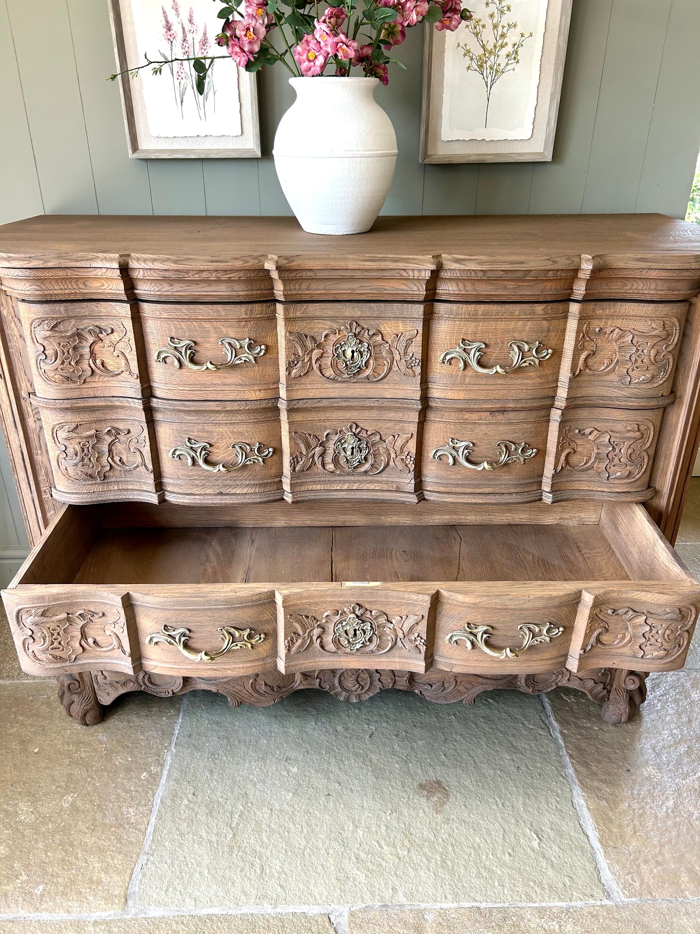 Large Antique French (c1890) Chest of Drawers, solid oak finished in a warm mid oak.
