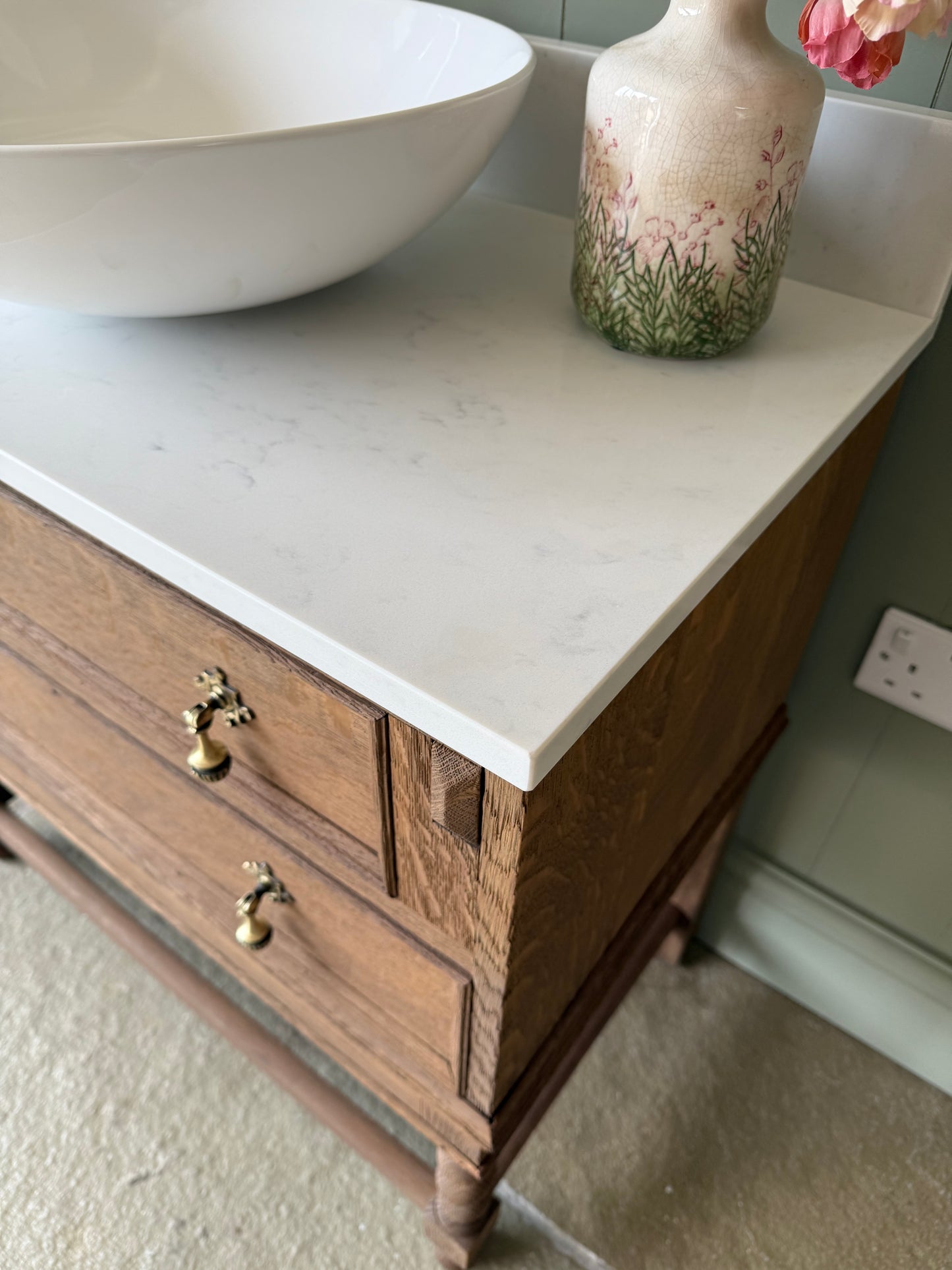 Antique Solid Oak Single Vanity Sink, Carrara Quartz top, Upstand and basin. (77cm wide)