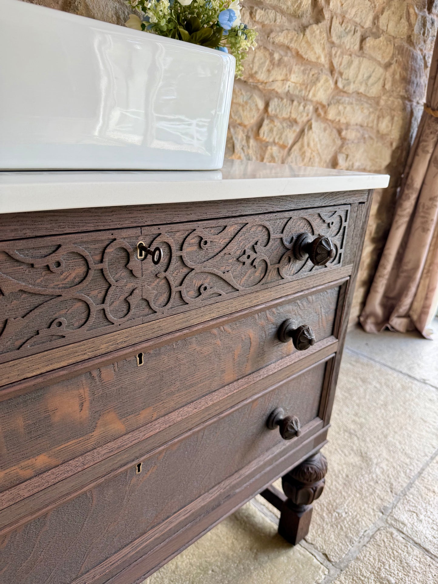 Vintage Classic Dark Oak Vanity Sink Unit, Quartz Top, Upstand and basin.