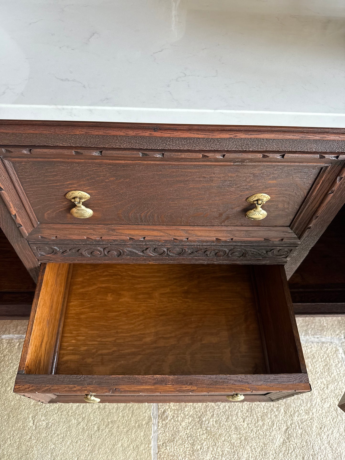 Beautiful Carved Oak Double Vanity Sink, Quartz Top, Upstand and two basins. (150.5cm)
