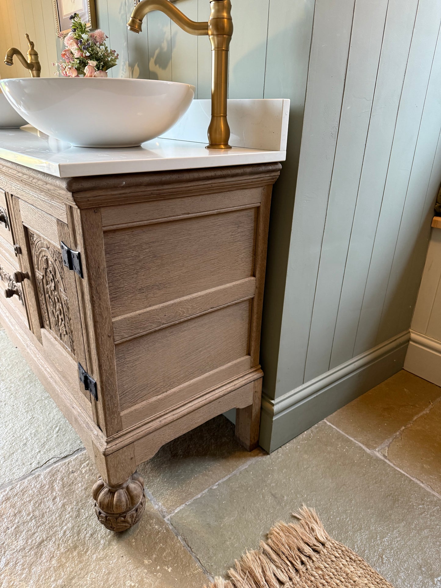 Vintage Solid Oak Double Vanity Sink Unit, Quartz Top, Upstand and two basins