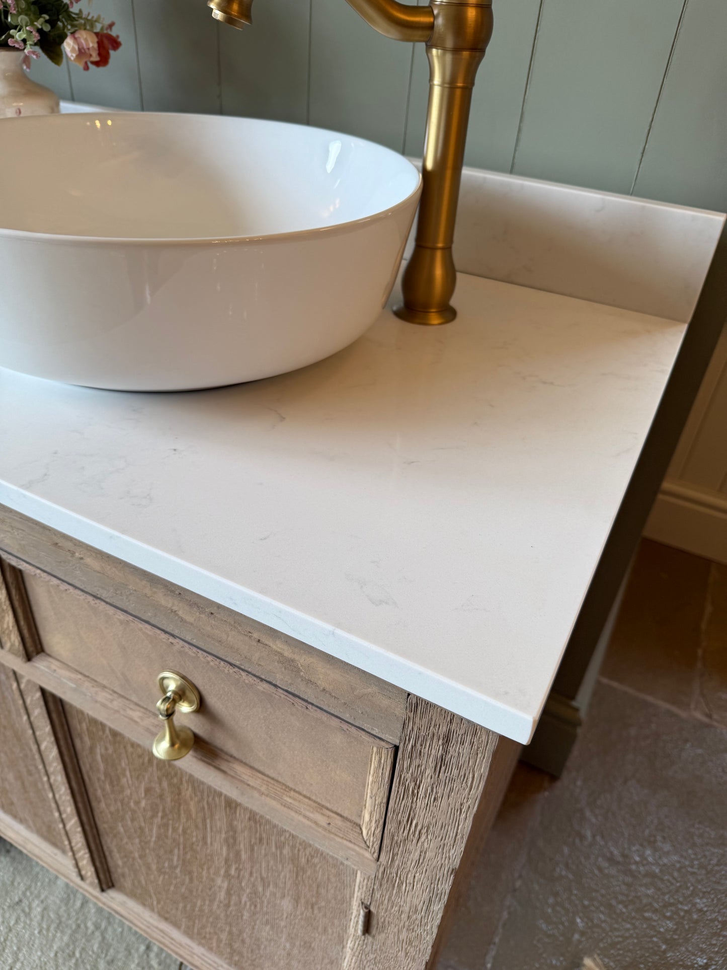 Large Vintage Oak Double Vanity unit, Carrara Quartz top, Upstand and two basins (154.5cm)
