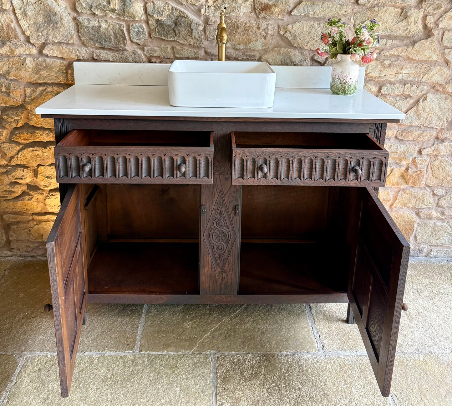 Vintage Classic Dark Oak Vanity Sink Unit, Carrara Quartz top, Upstand and Basin (132cm wide)