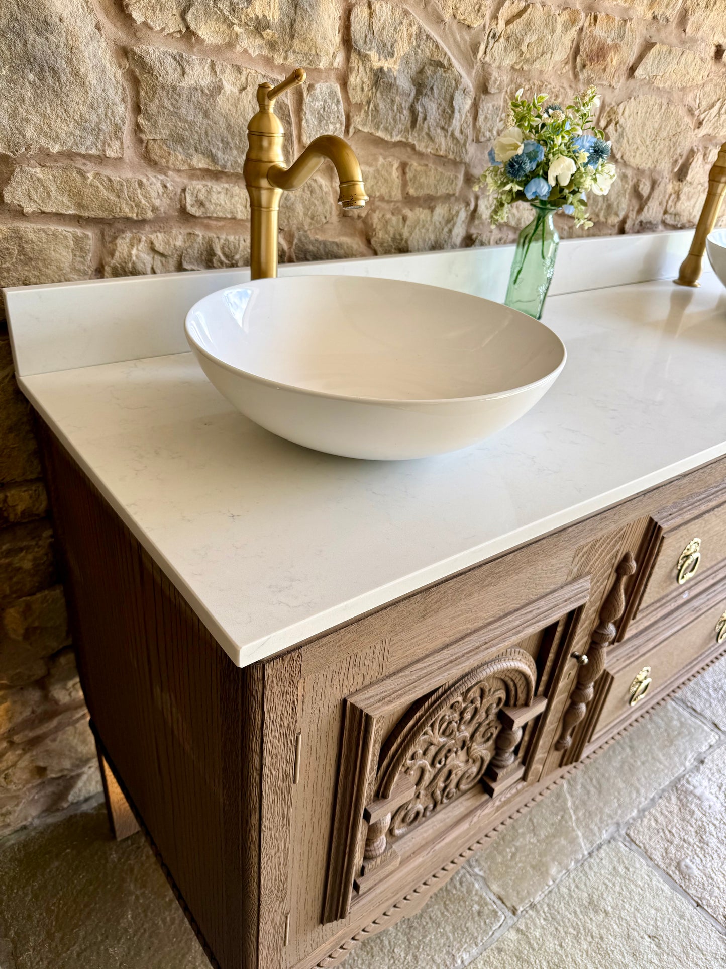 Large Vintage Double Oak Vanity Sink Unit, Quartz Top, Upstand and Basins (170cm wide)