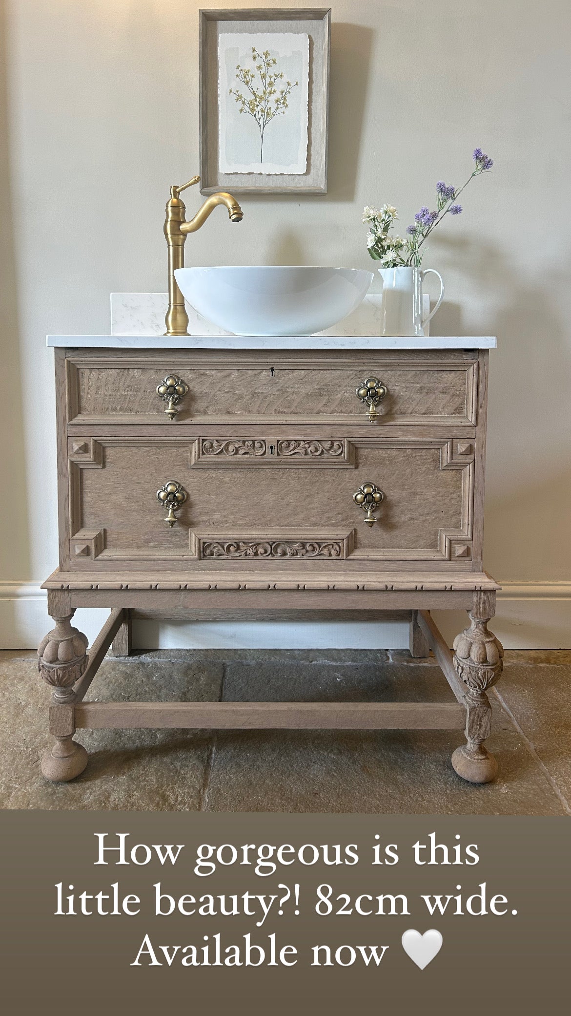 Solid Oak Vaintage Vanity unit with Quartz/Marble top and Upstand. (82cm wide)