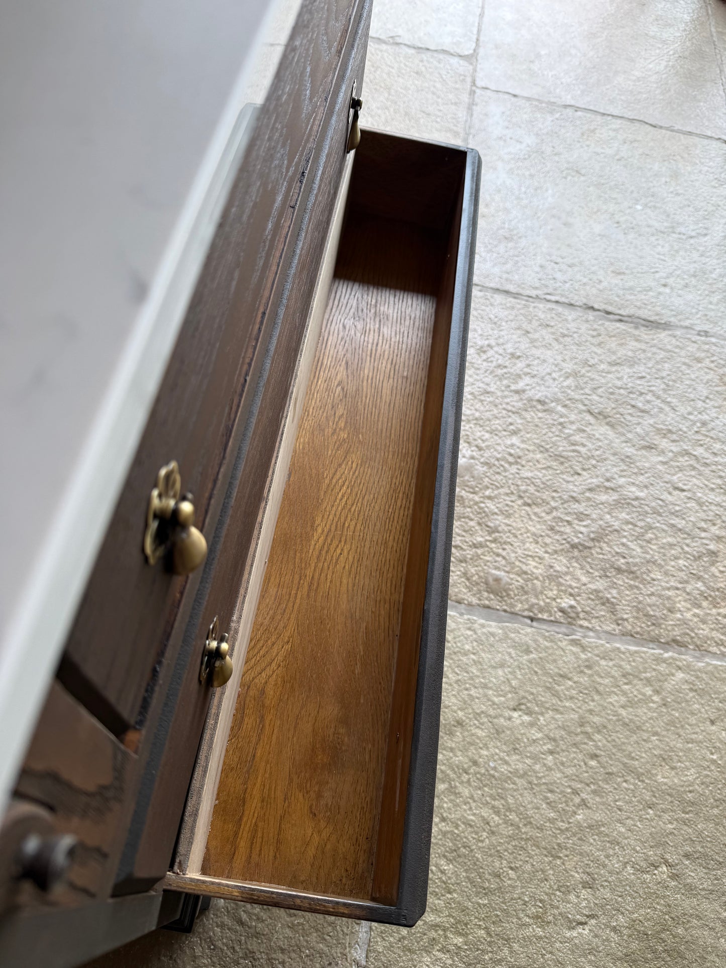 Classic Dark Oak Vanity Sink, Quartz Top, Upstand and basin (79cm wide)
