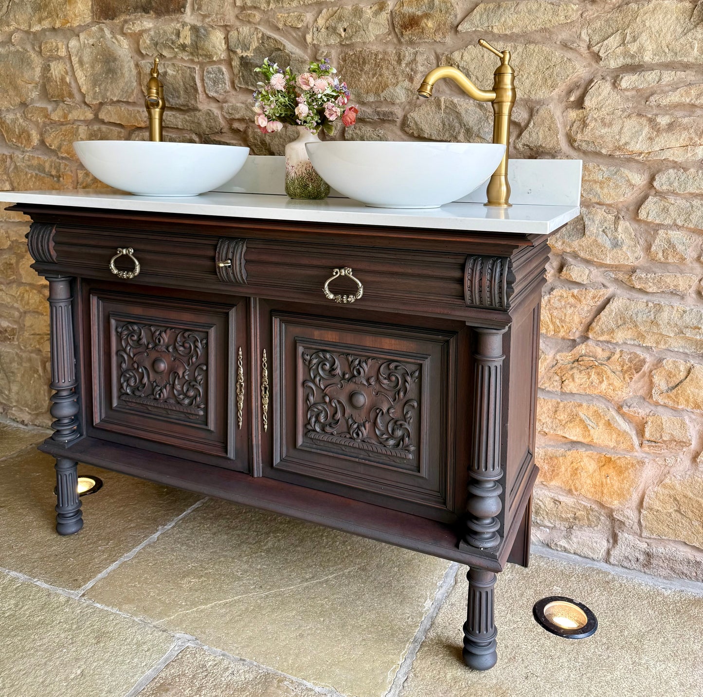 Antique Classic Dark Double Vanity Sink Unit, Quartz Top, Upstand and Two Basins (124cm wide)