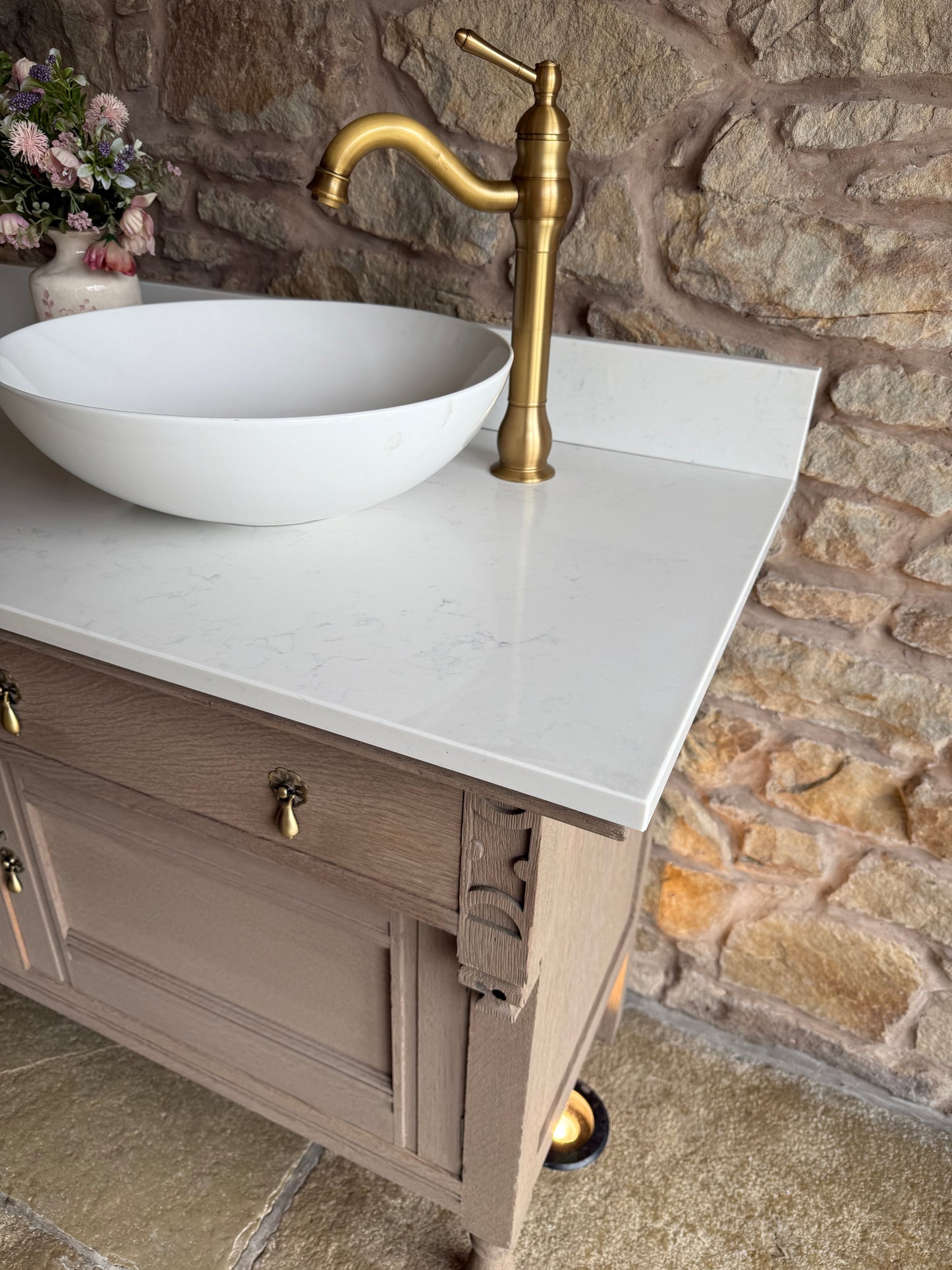Vintage Oak Double Vanity Sink Unit, Carrara Quartz Top, Upstand and Basins (154cm wide) Finished in a Light Oak