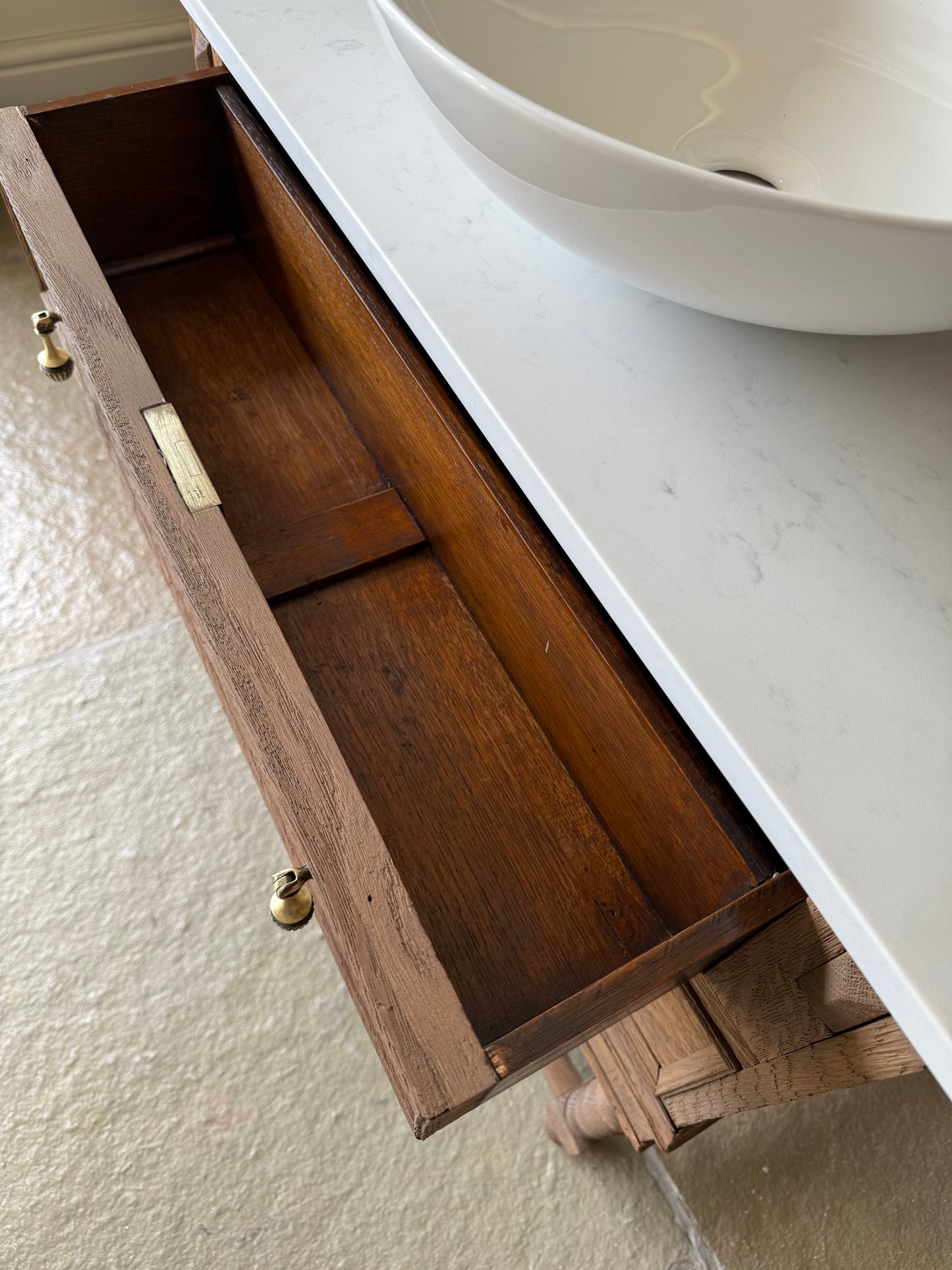 Antique Solid Oak Single Vanity Sink, Carrara Quartz top, Upstand and basin. (77cm wide)