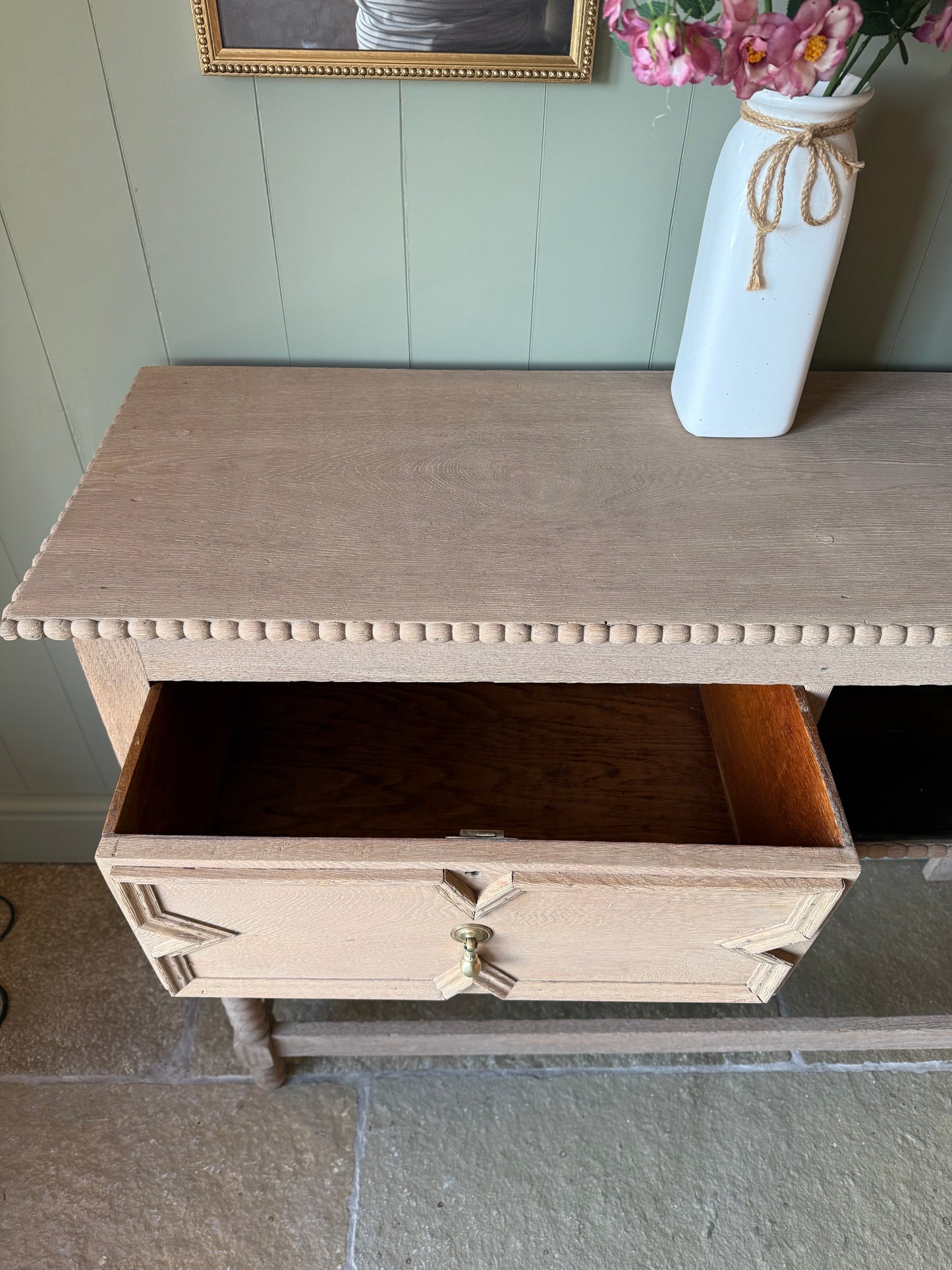 Rustic Light Oak Console Table (124cm wide)