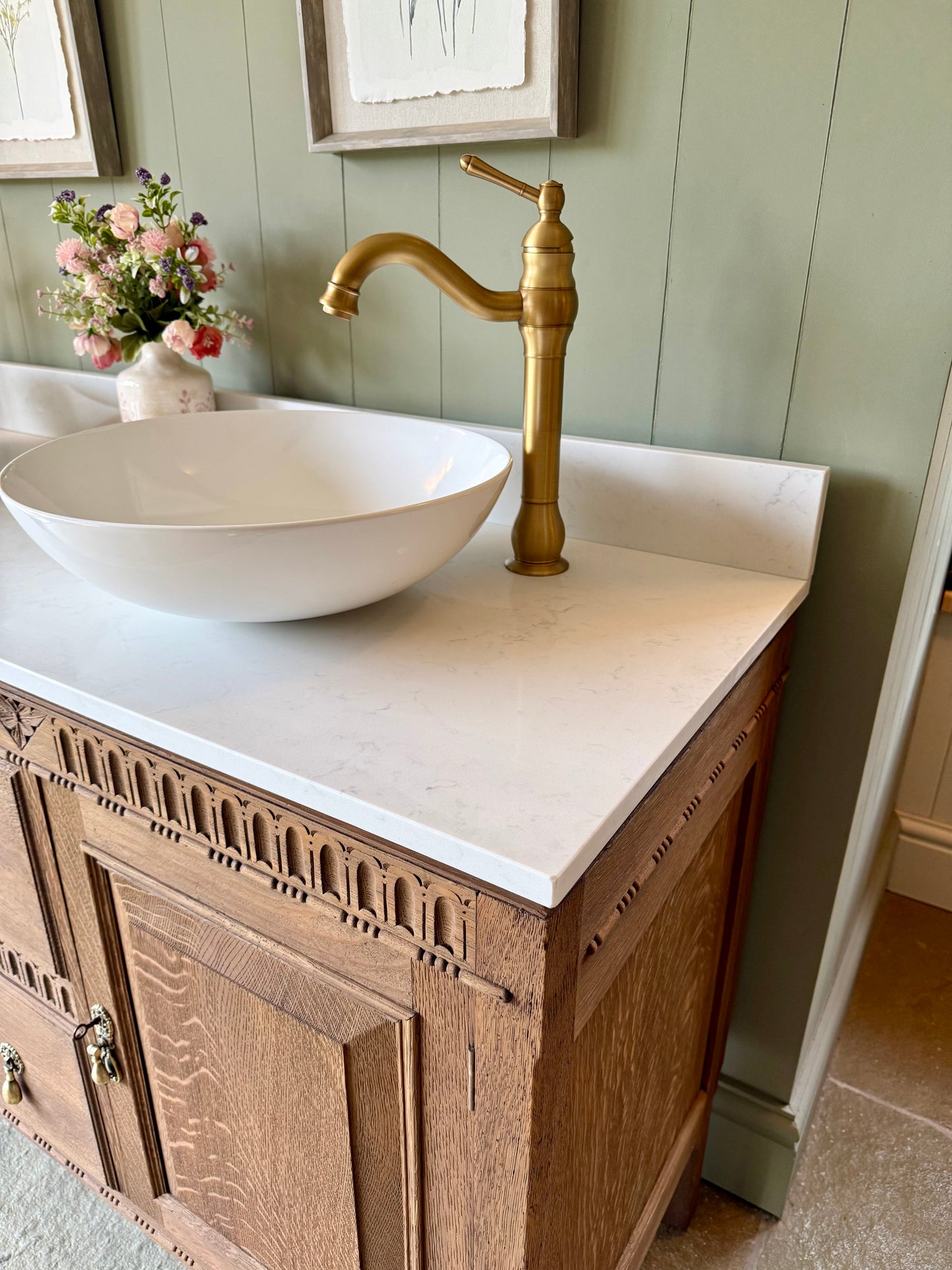 Large Double Vanity Sink, Carrara Quartz top, Upstand and two basins. (154cm wide)