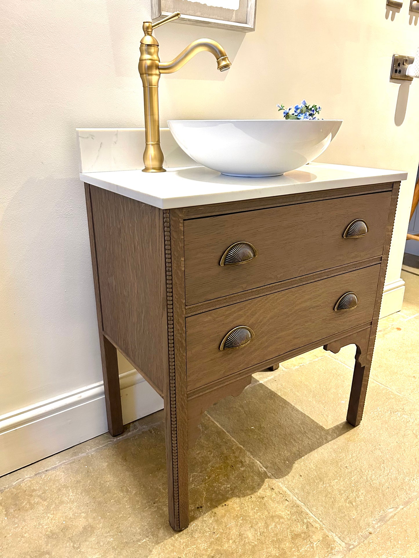 Small Vanity Sink in Warm Oak with quartz top, Upstand and countertop basin. 69.5 cm width