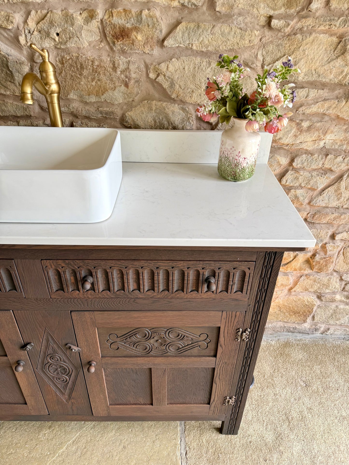 Vintage Classic Dark Oak Vanity Sink Unit, Carrara Quartz top, Upstand and Basin (132cm wide)