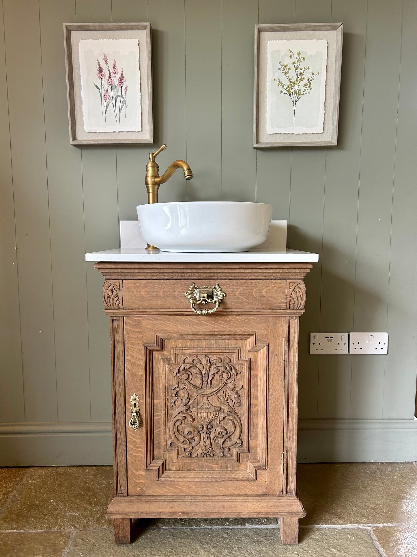 Small Vintage Oak Vanity Sink, Carrara Quartz top, Upstand and basin (61cm wide)