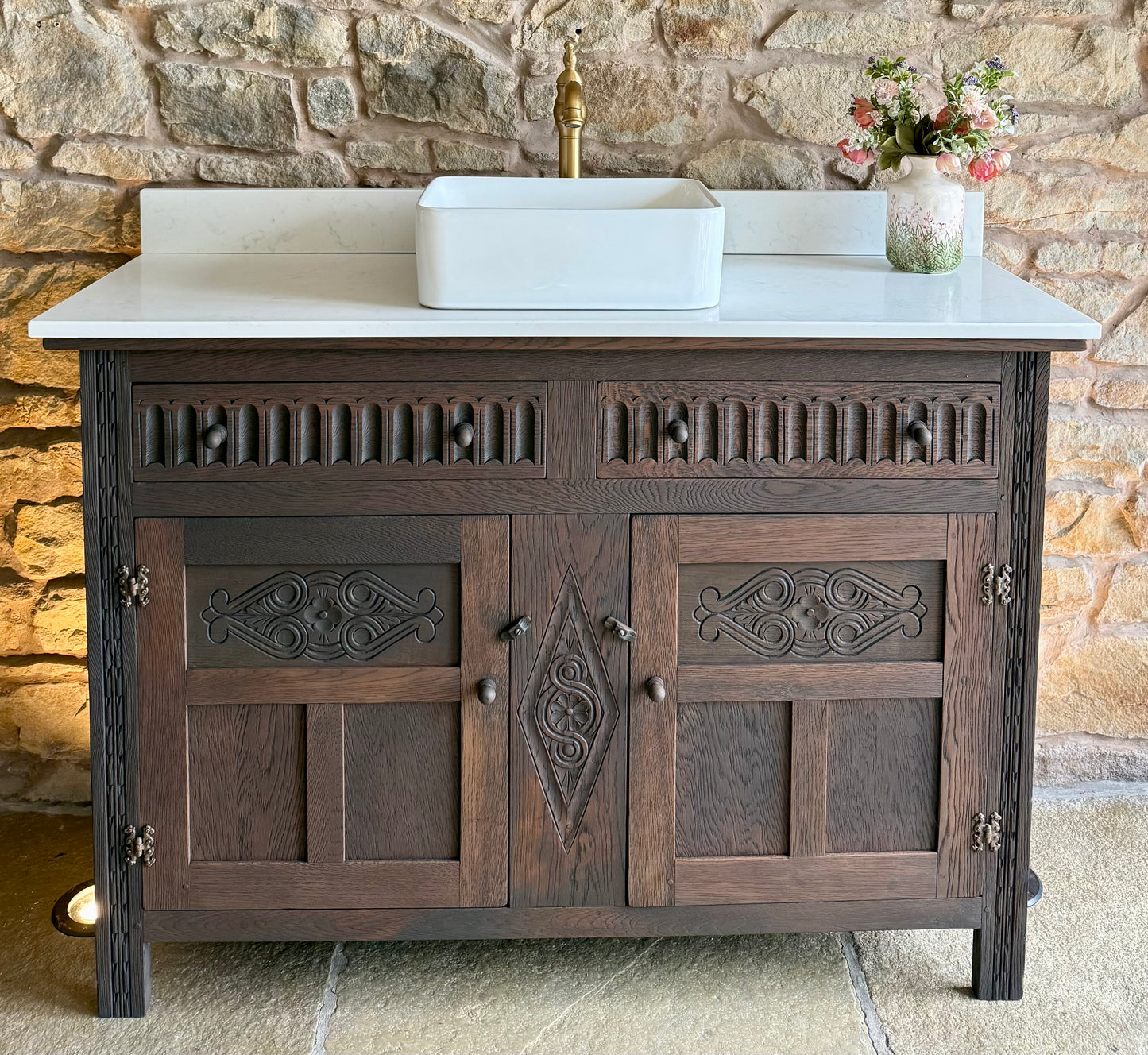 Vintage Classic Dark Oak Vanity Sink Unit, Carrara Quartz top, Upstand and Basin (132cm wide)