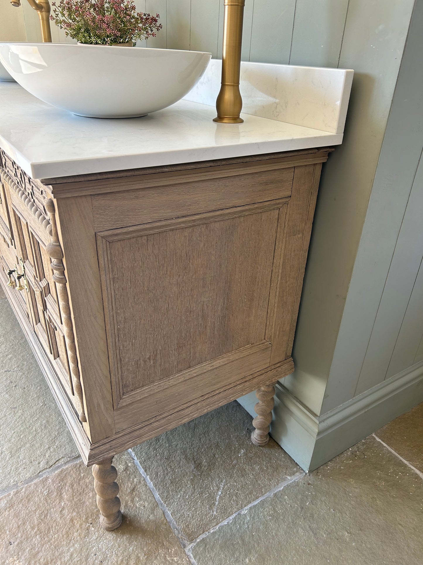 Vintage Solid Oak Vanity Sink, Quartz top, Upstand and basins. 155cm wide