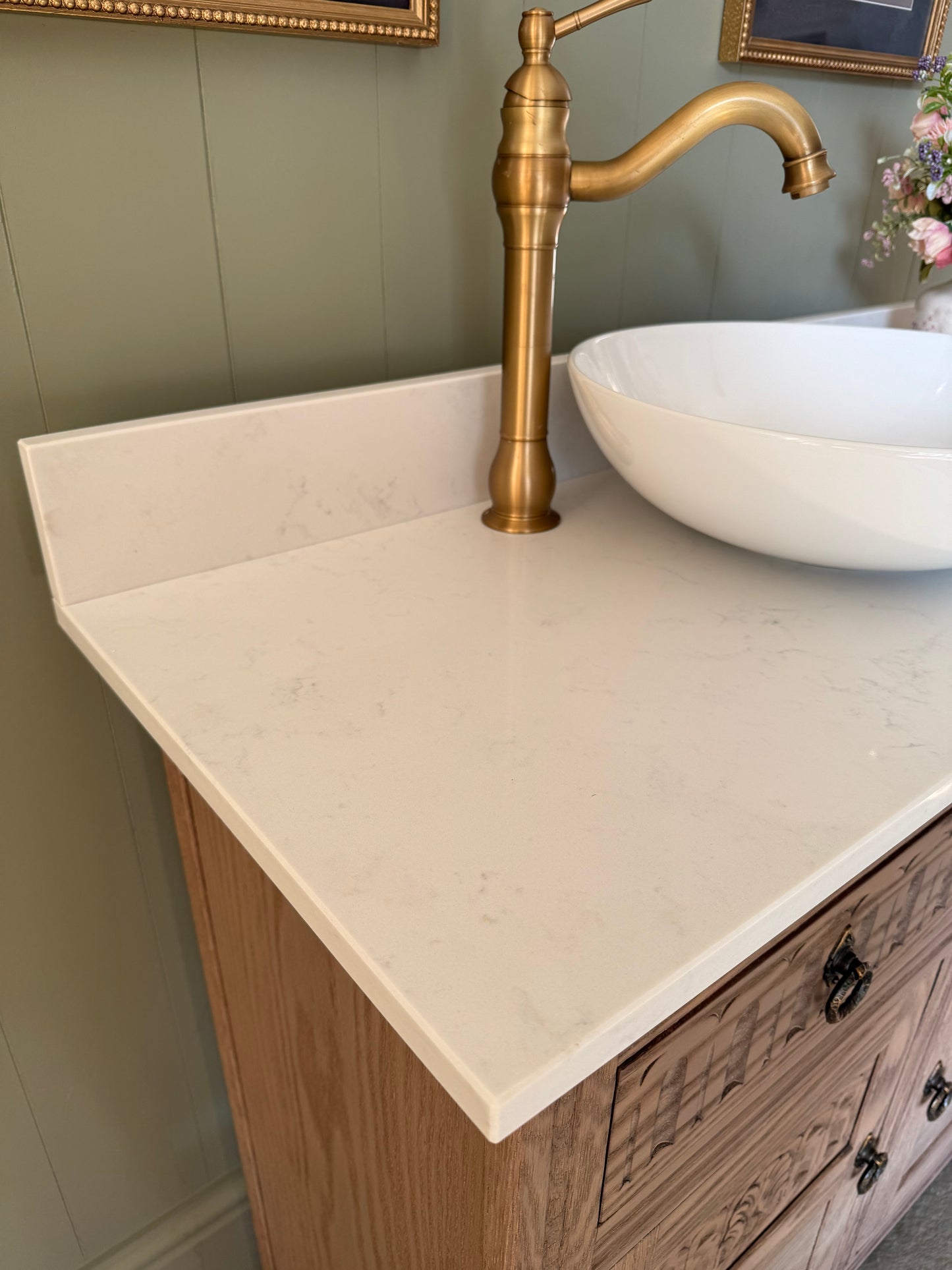 Vintage Light Oak Vanity Sink Unit, Carrara Quartz top, Upstand and Basin (98cm wide)