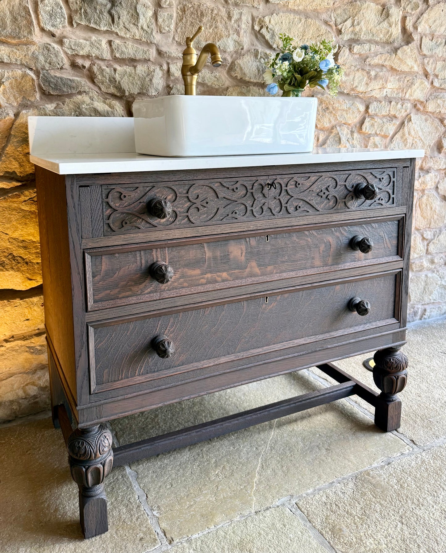 Vintage Classic Dark Oak Vanity Sink Unit, Quartz Top, Upstand and basin.