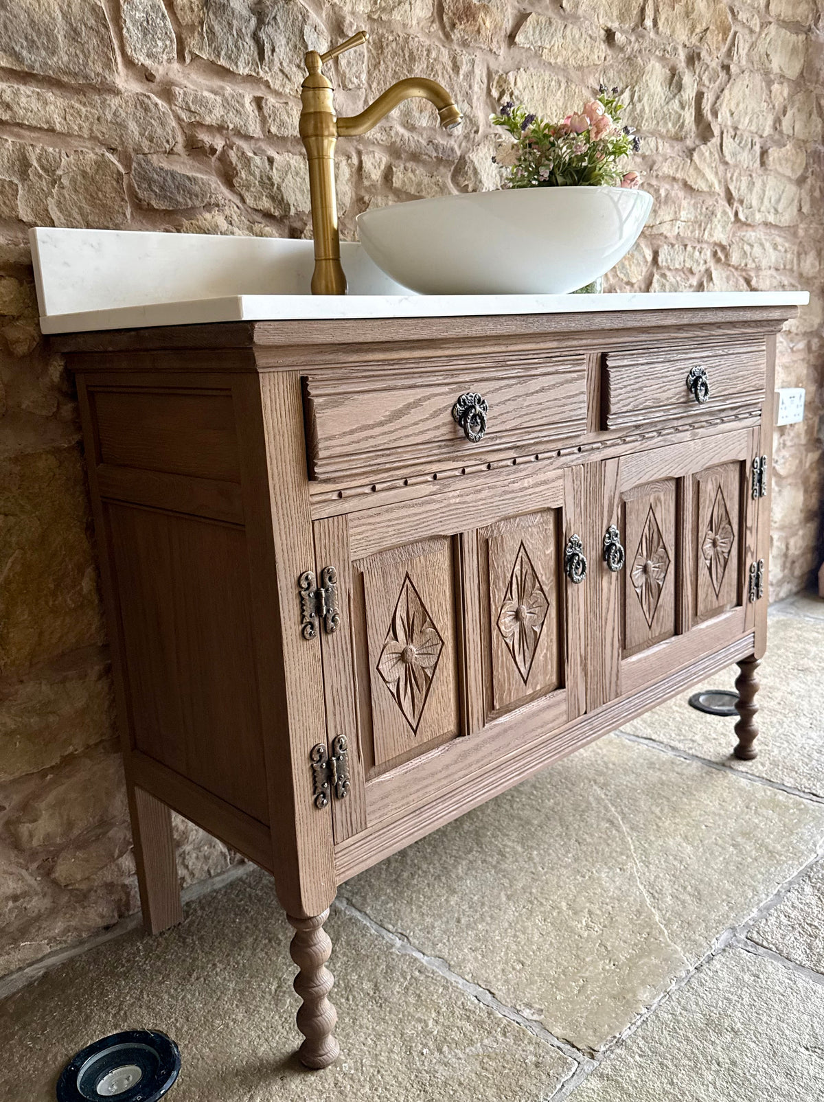 Vintage Oak Vanity Sink Unit, Quartz Top, Upstand and Basin. (109cm wide)