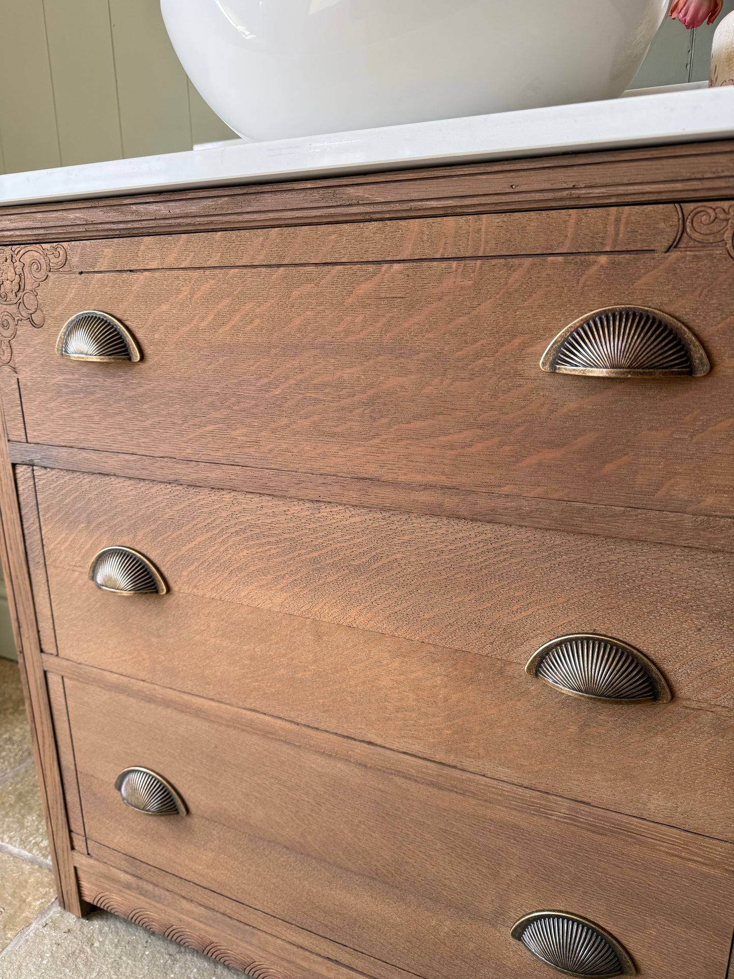 Small Vintage Solid Oak Vanity Sink, Quartz Top, Upstand and basin (79cm wide)
