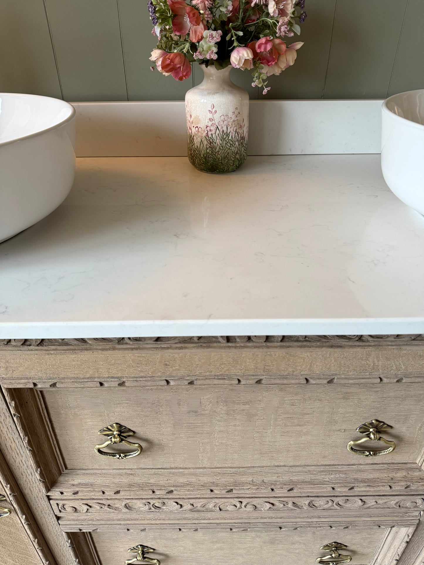 Pretty Solid Oak Double Vanity Sink Unit finished in a light weathered oak, Carrara Quartz top, Upstand and two basins. ( 148cm wide)