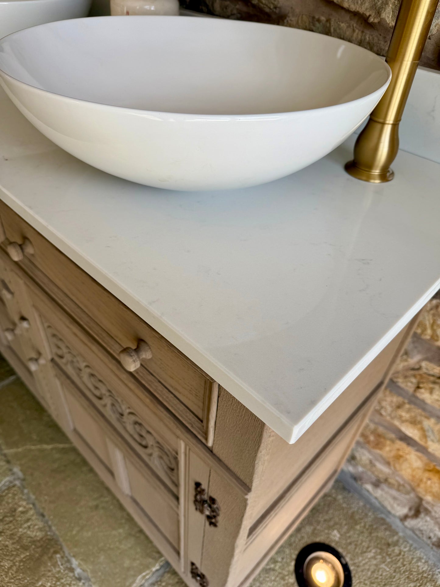 Vintage Light Oak Double/or Single Vanity Sink Unit, Quartz Top, Upstand and two basins (124cm wide)