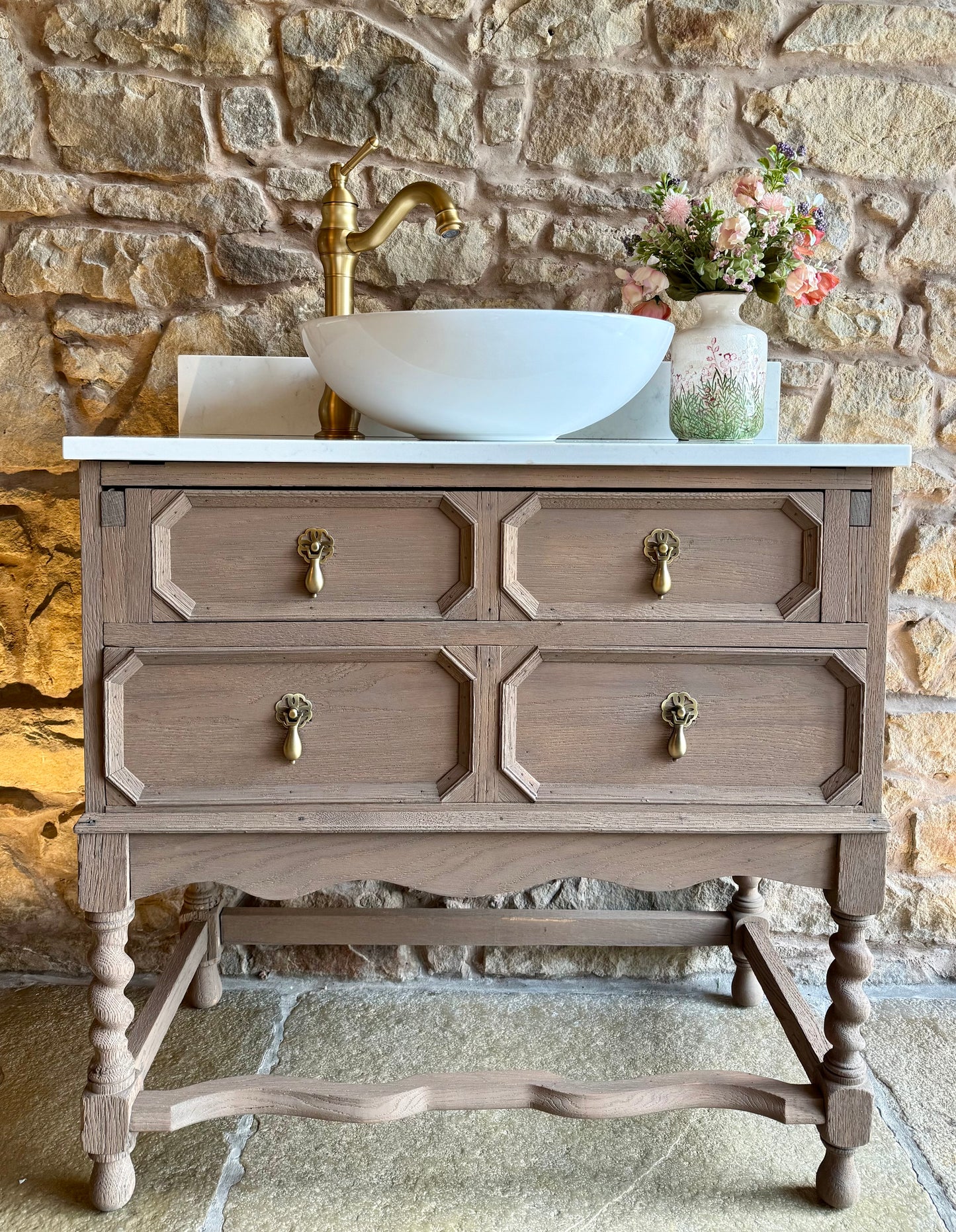 Light oak Vintage Vanity Sink, Quartz top, Upstand and basin (77cm wide)